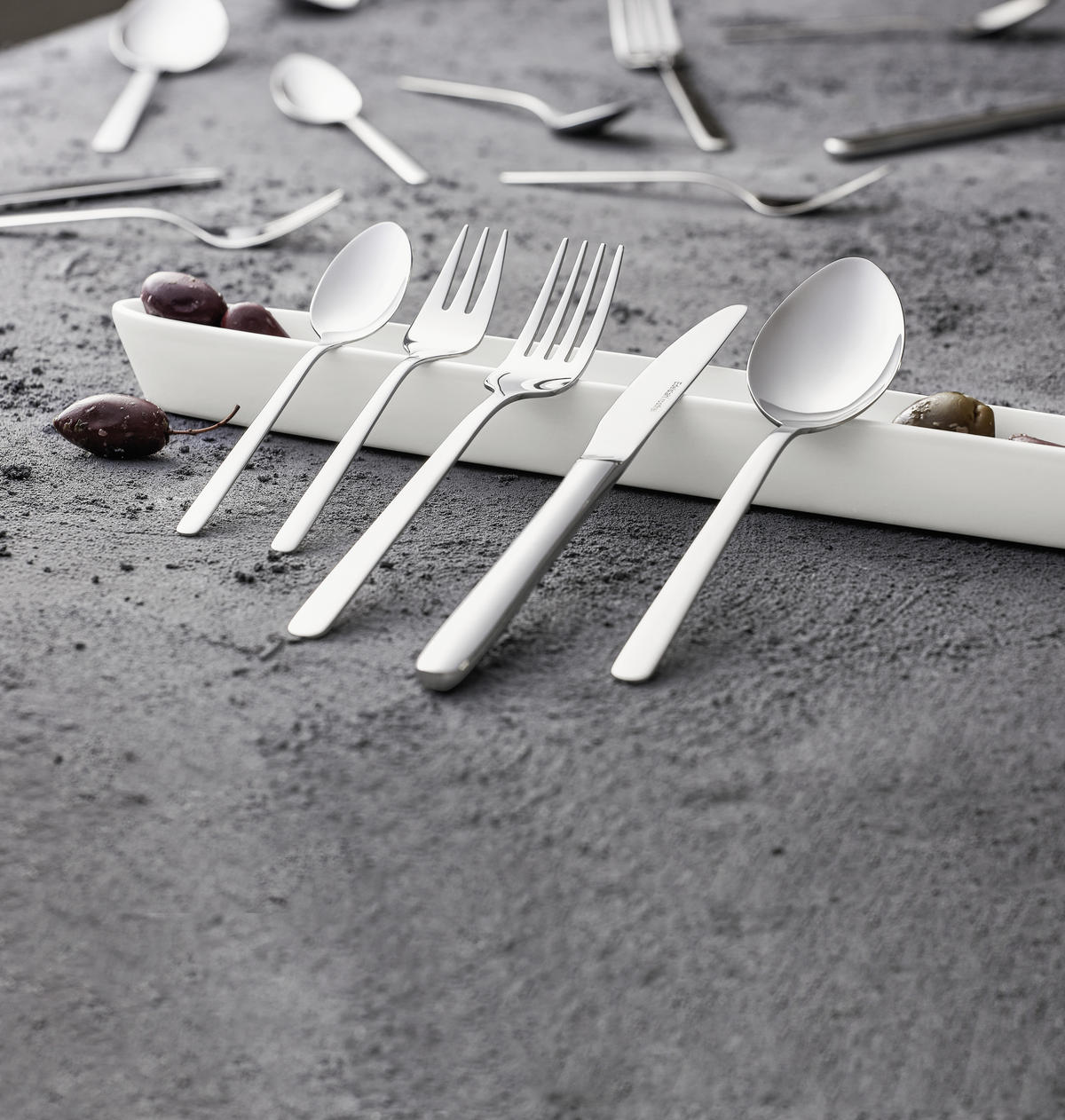SET DE TACÂMURI 60 piese  Malaga  - Basics - Homeware Profession.
