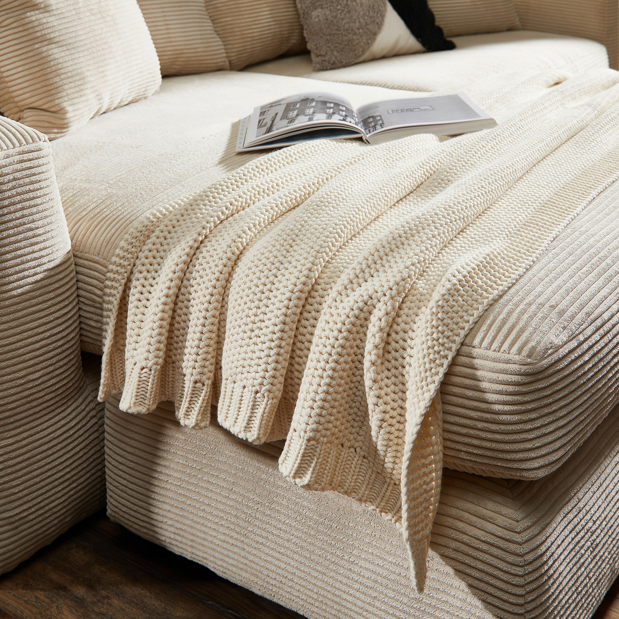 WOHNDECKE  - Weiß, Basics, Textil (60/40/15cm) - Novel