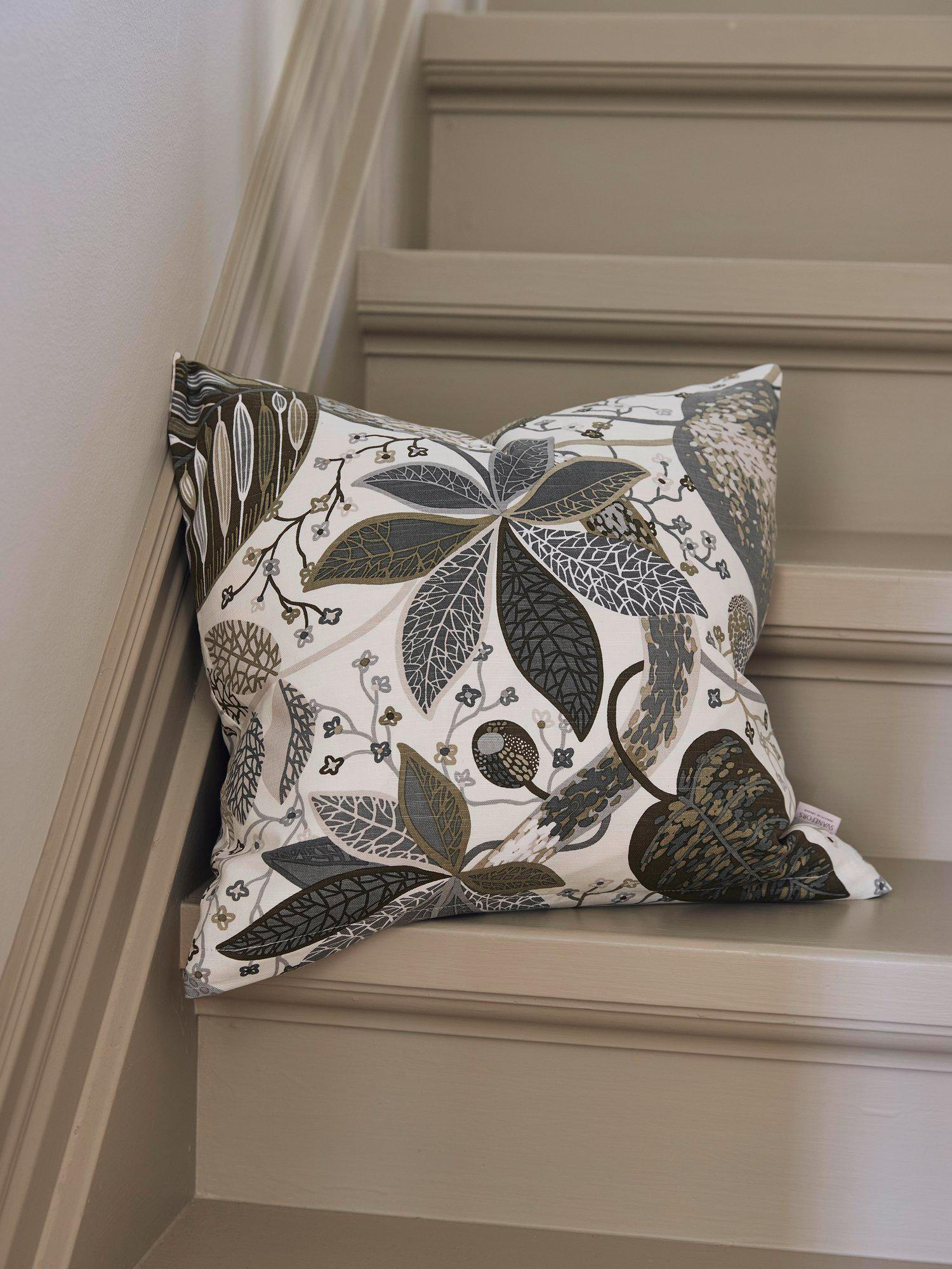 ZIERKISSEN  45/45 cm   - Grün, Basics, Textil (45/45cm)