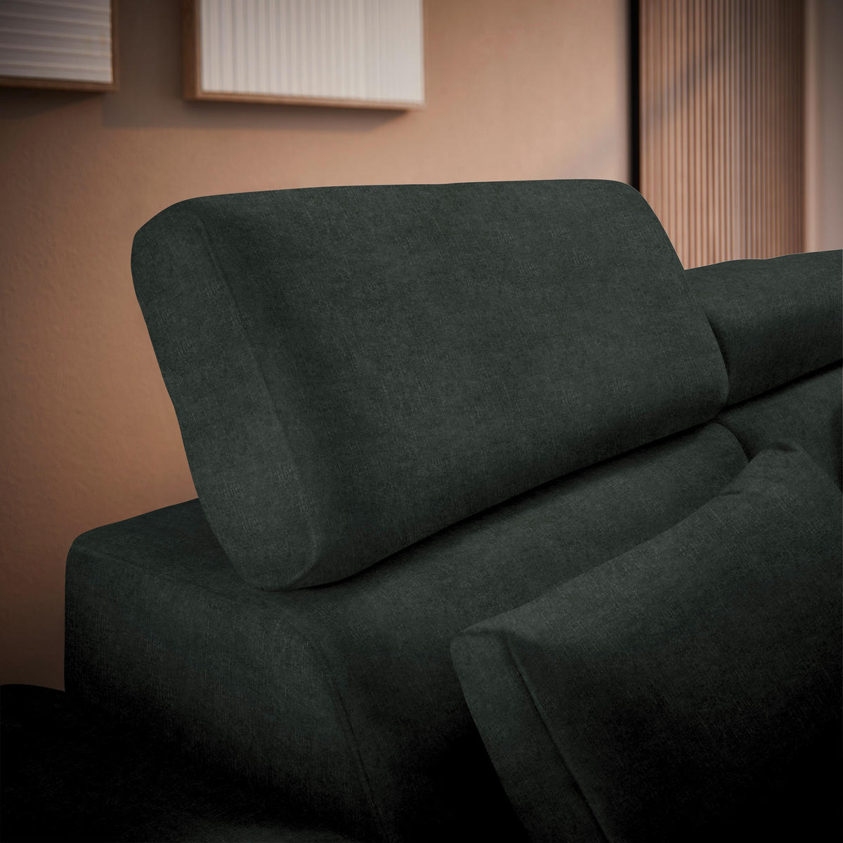 CloseUp von Novel ECKSOFA Dunkelgrün Velours.
