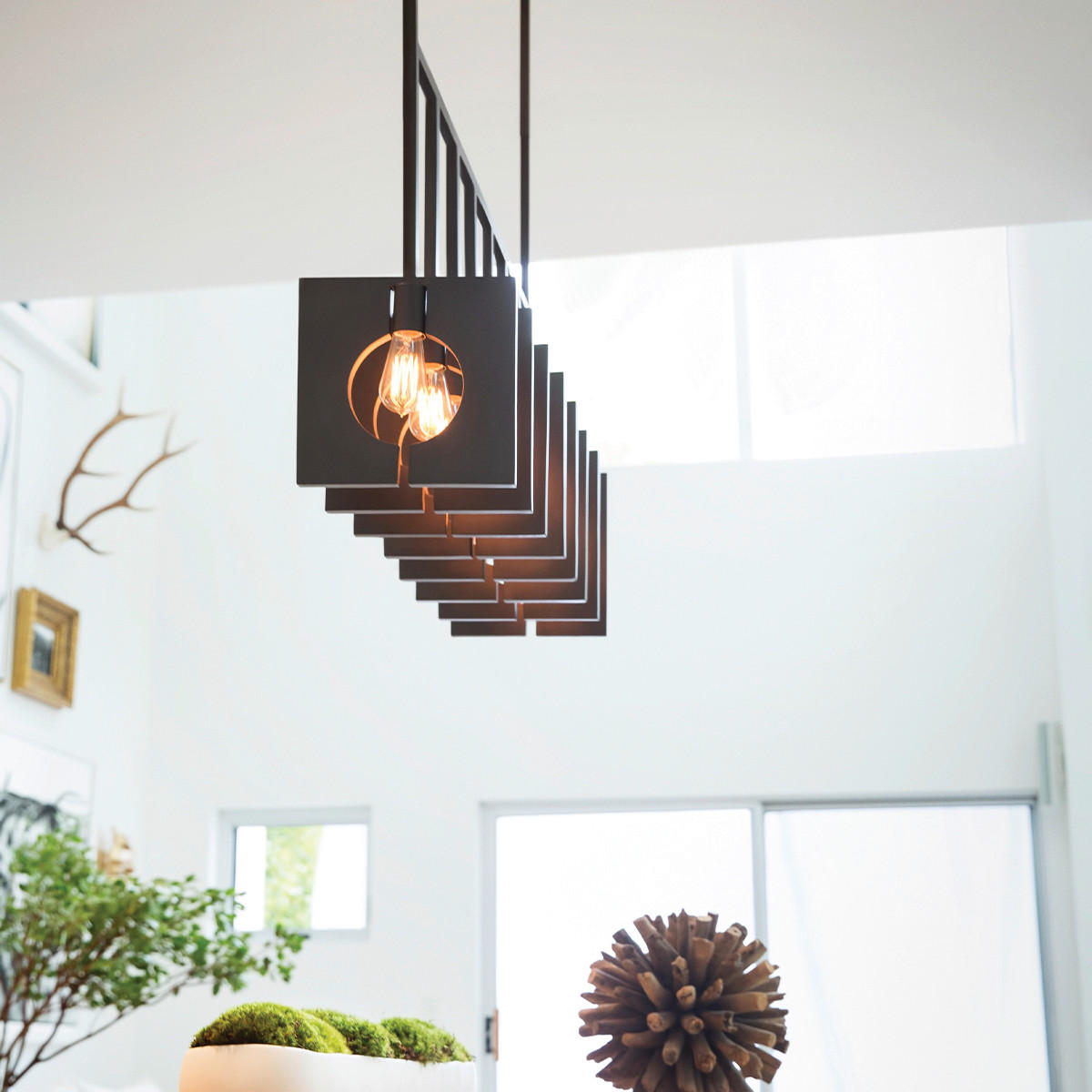 SVJETILJKA VISEĆA    94,4/26/66,6 cm    Elstead Ludlow  - boje grafita, Design, metal (94,4/26/66,6cm) - Elstead Lighting