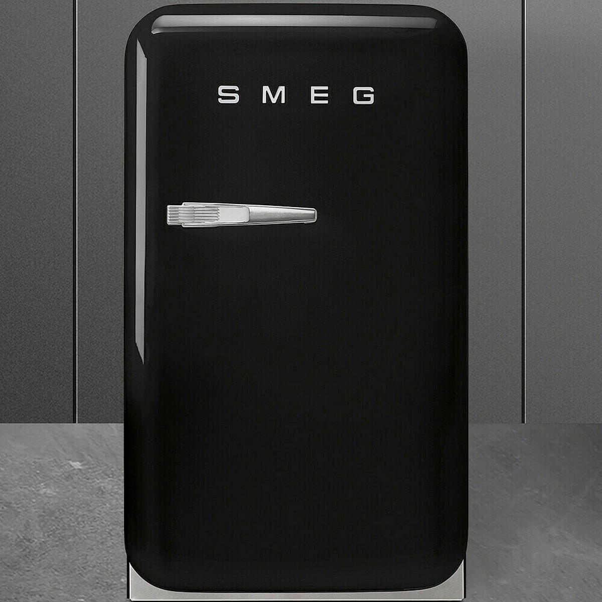 MINIKÜHLSCHRANK - Schwarz Hochglanz, Trend, Metall (40.4/72.5/57cm) - SMEG
