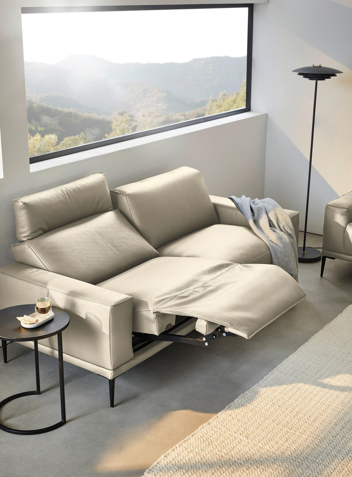 2,5-SITZER in Leder Creme  - Creme/Schwarz, Design, Leder/Metall (200/102/92cm) - Johann Jakob