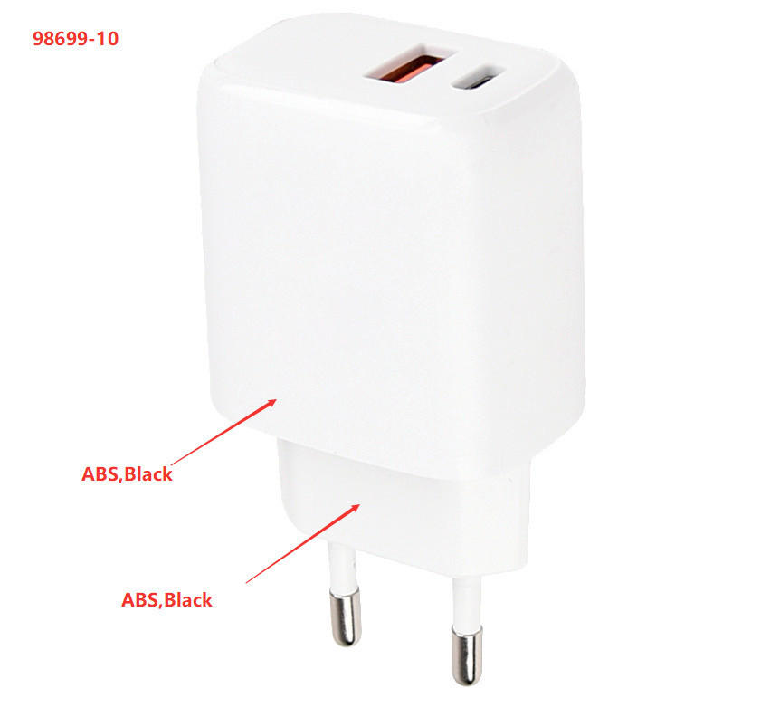 USB TÖLTŐADAPTER - Basics (8/4,1/2,9cm)