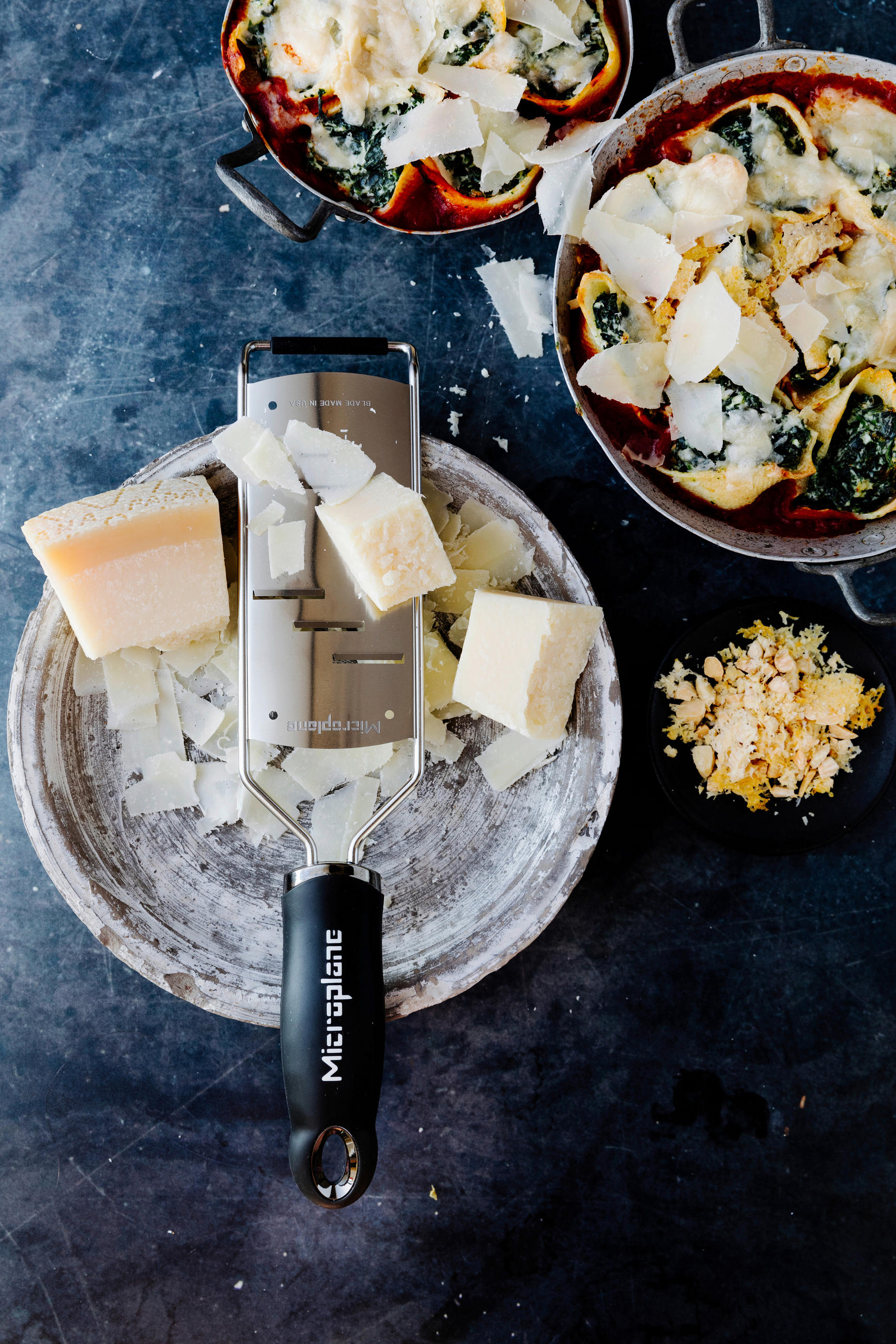 Thumbnail - Microplane Reibe Gourmet, Schwarz, Metall, Kunststoff, 31.2x7.5x3 cm, Kochen, Küchenhelfer, Küchenreiben