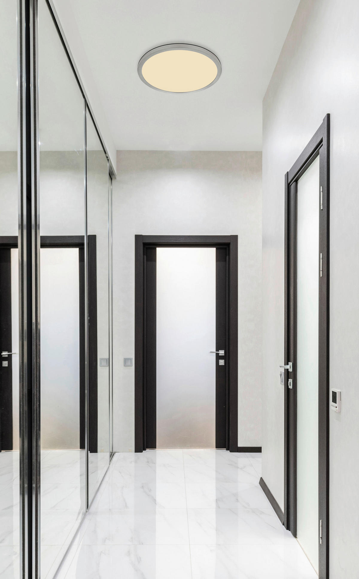 LED PLAFONJERA ZA KUPATILA - boja nikla/bela, Konvencionalno, plastika (29,4/2,5cm)