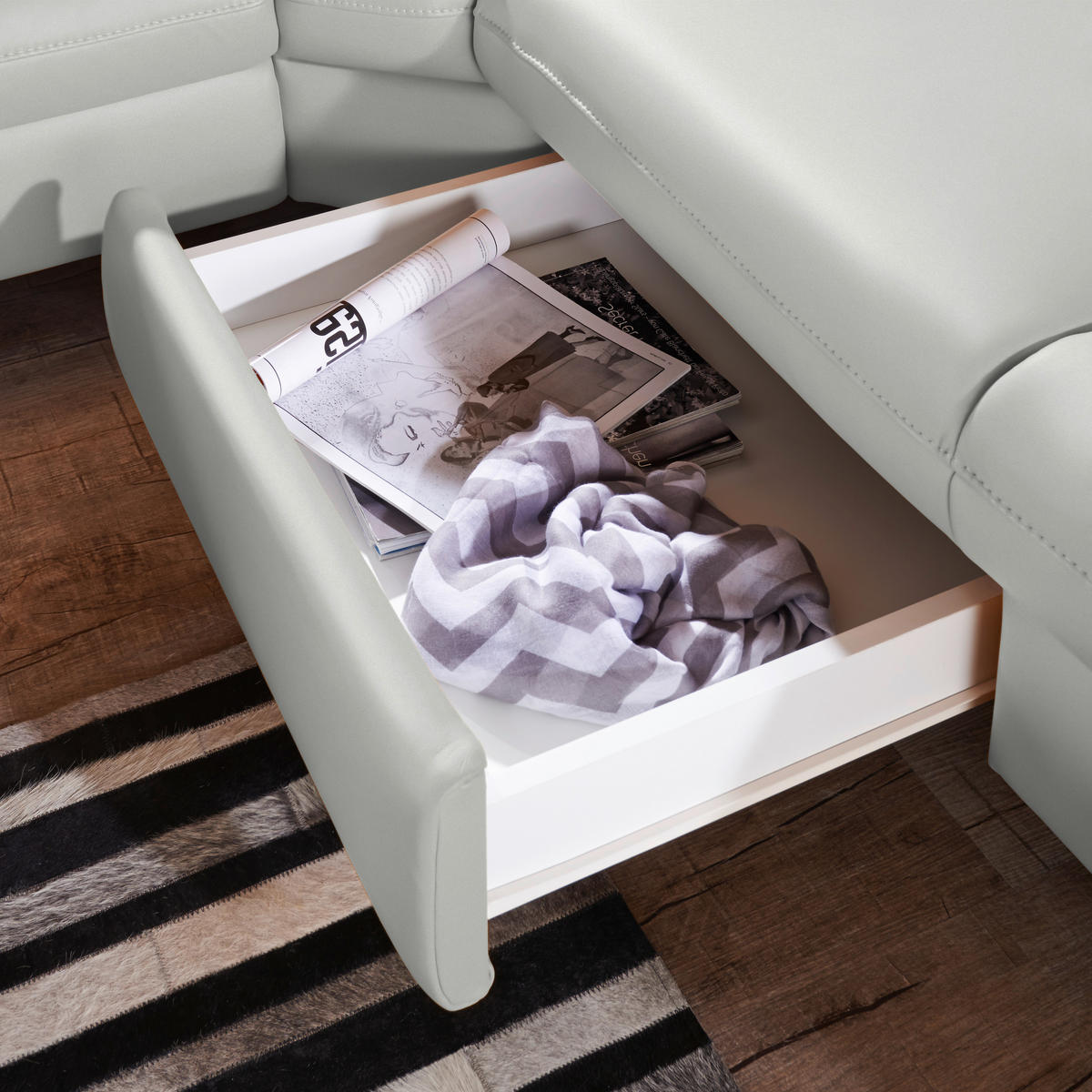 ECKSOFA in Echtleder Hellgrau  - Hellgrau/Alufarben, Design, Leder/Metall (271/239cm) - Cantus