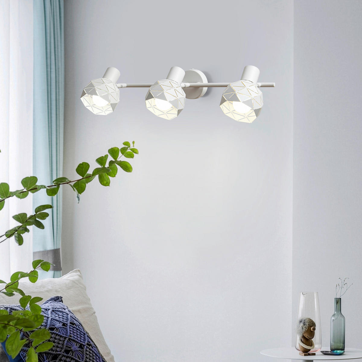 SPOTLIGHT Reus   - vit, Klassisk, metall (17/48/10cm)
