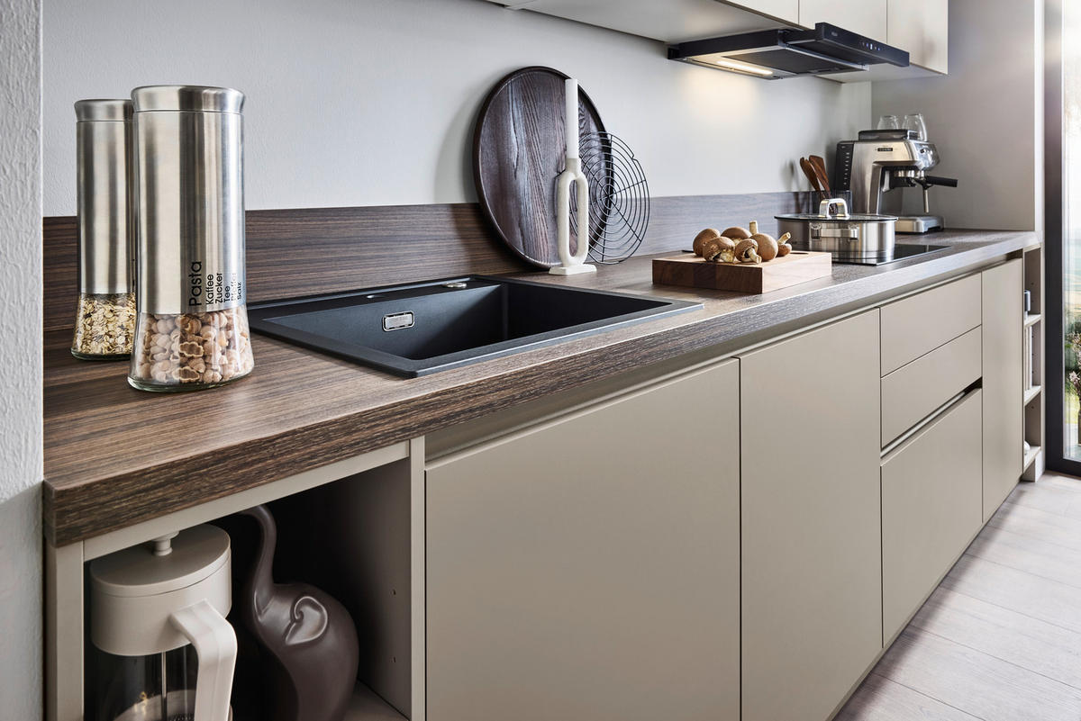 EINBAUKÜCHE   - Creme, KONVENTIONELL, Holzwerkstoff - Welnova