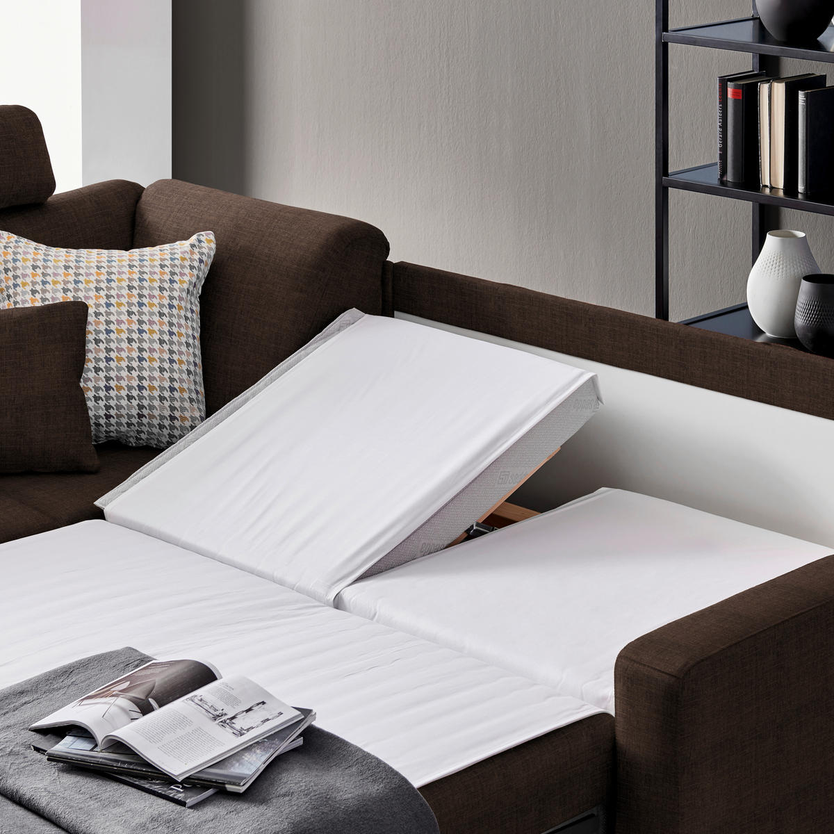 ECKSOFA in Chenille Dunkelbraun  208/227 cm  - Dunkelbraun/Alufarben, KONVENTIONELL, Textil/Metall (208/227cm) - Sedda
