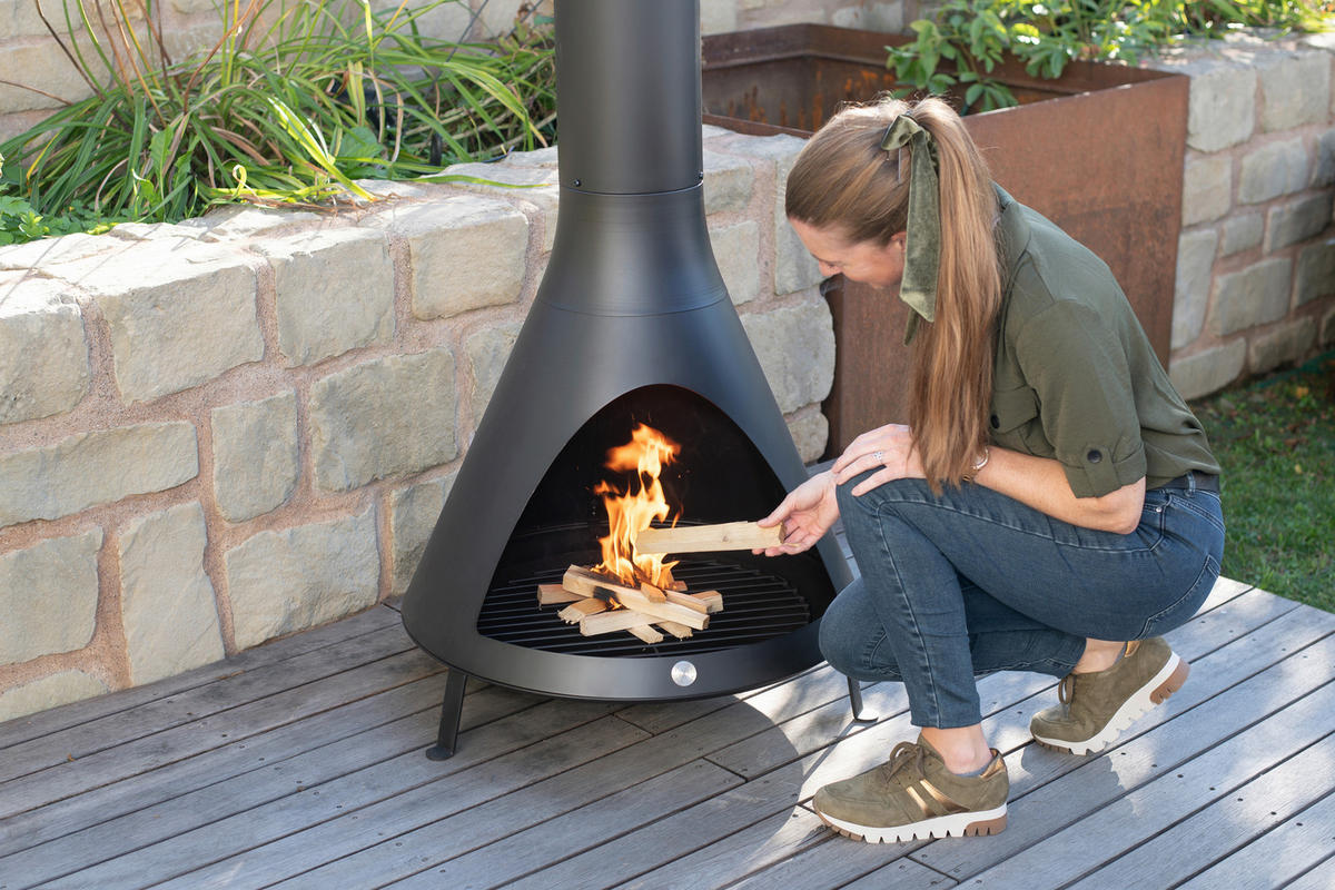 GRILLSCHALE - Schwarz, KONVENTIONELL, Metall (70/70/160cm)