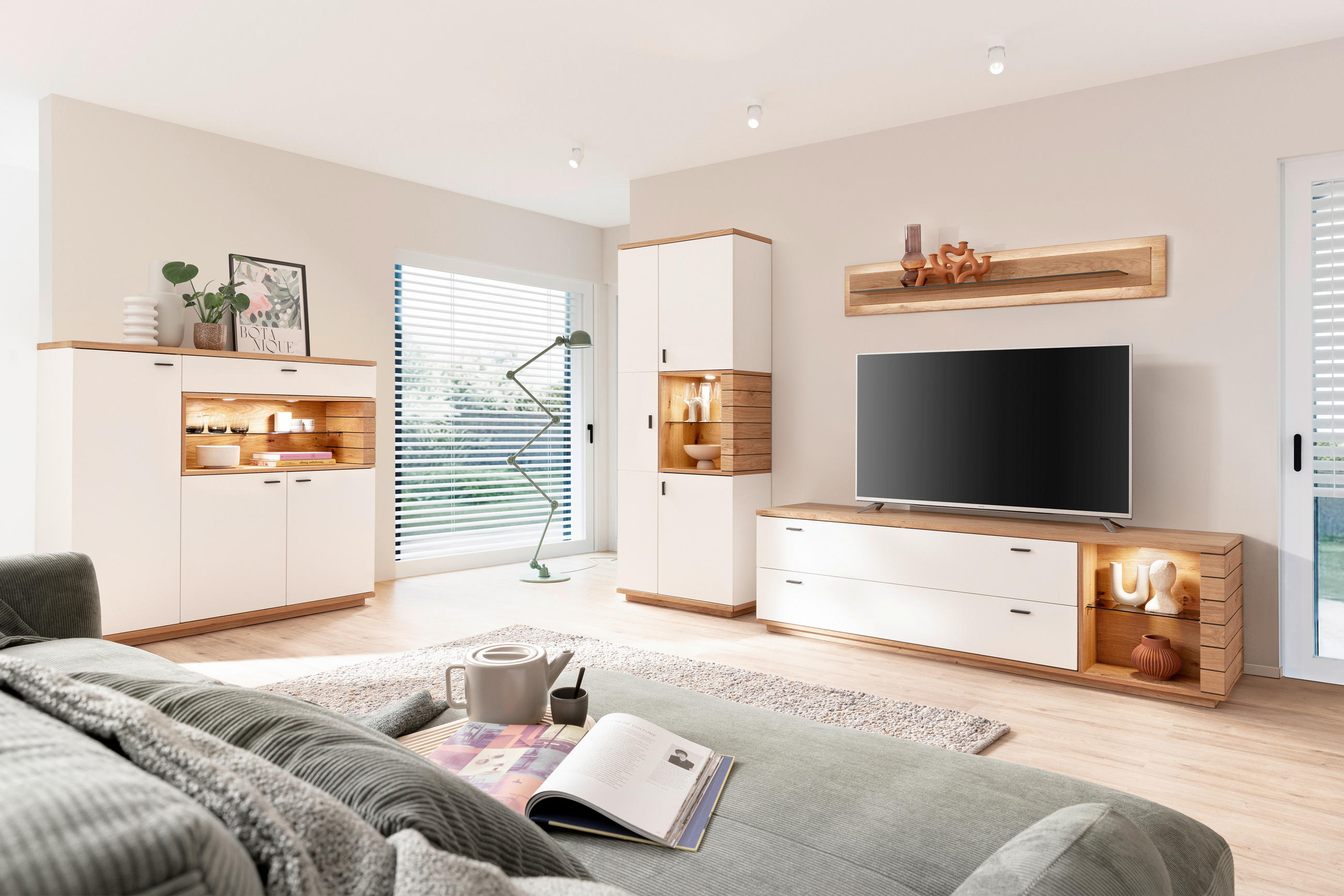 WOHNWAND  in Weiss, Wildeiche 305/202/50 cm  - Wildeiche/Weiss, Design, Glas/Holz (305/202/50cm) - Novel