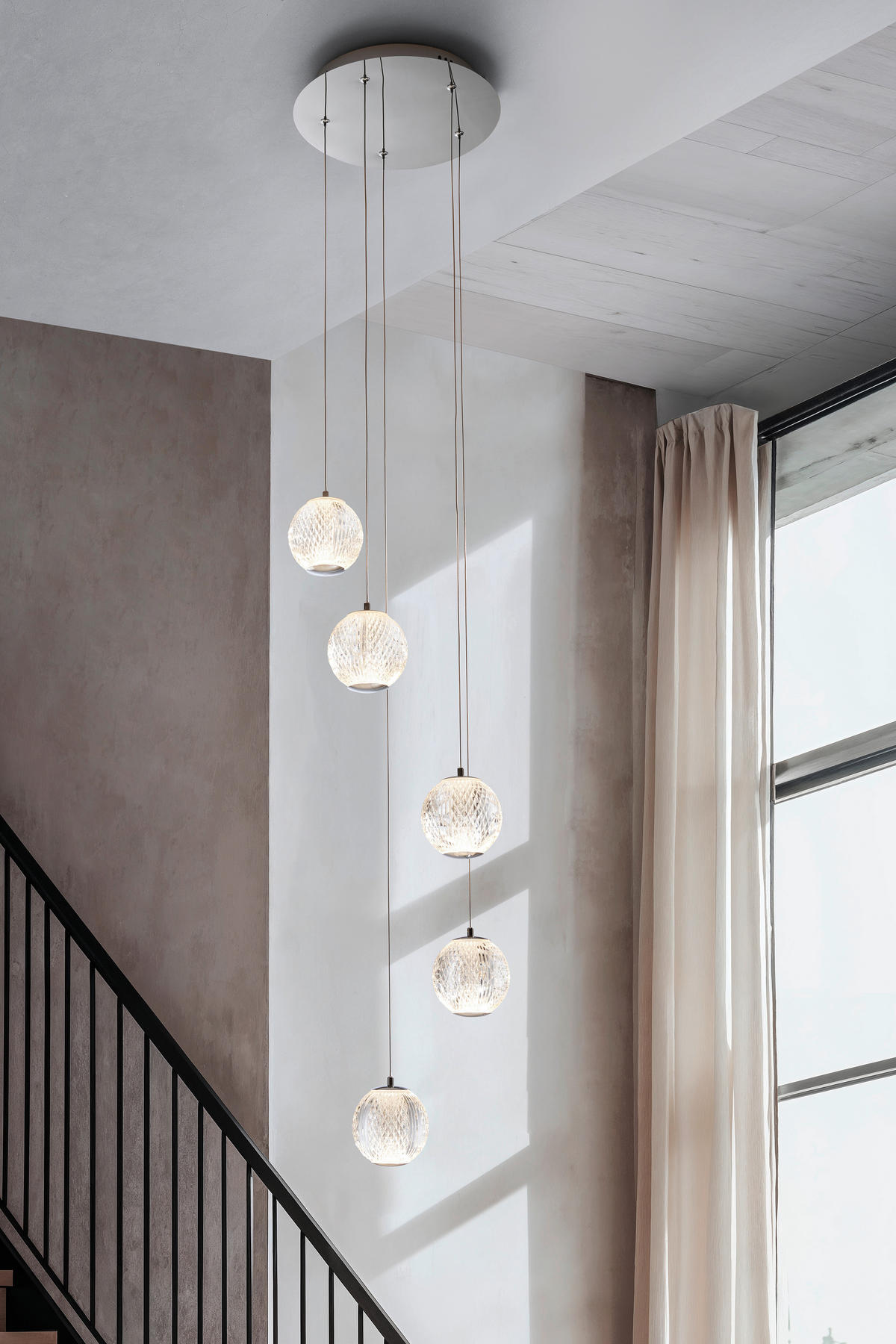 LED-PENDELLAMPA Allure 30/150 cm  - kromfärg/transparent, Design, metall/plast (30/150cm)