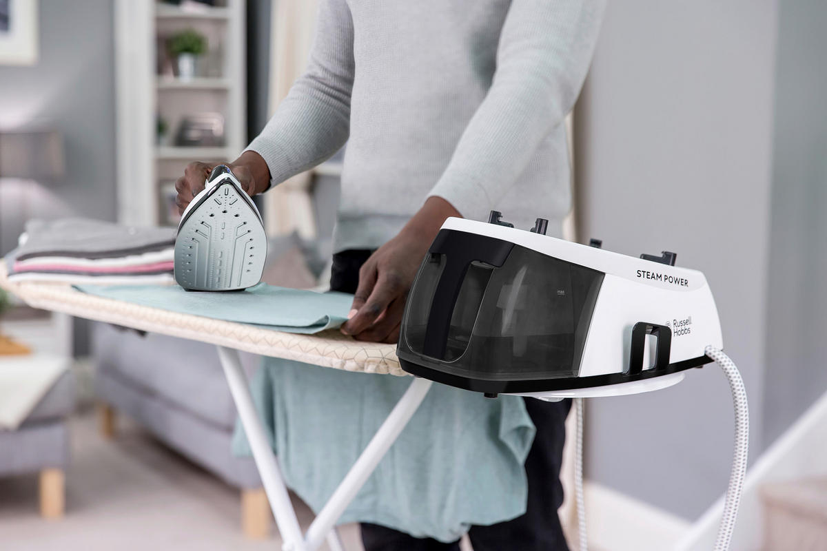 DAMPFBÜGELSTATION - Schwarz/Weiß, Basics, Kunststoff/Metall (23,0/30,0/41,0cm) - Russell Hobbs