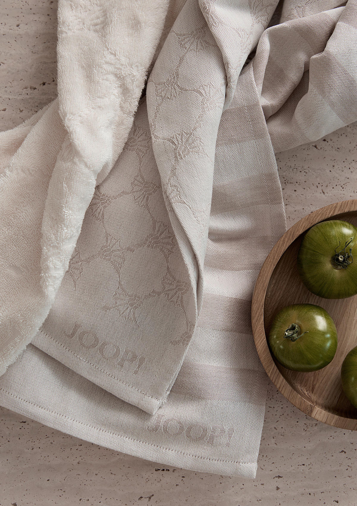 UTĚRKA NA NÁDOBÍ  - světle hnědá, Basics, textil (50/70cm) - Joop!