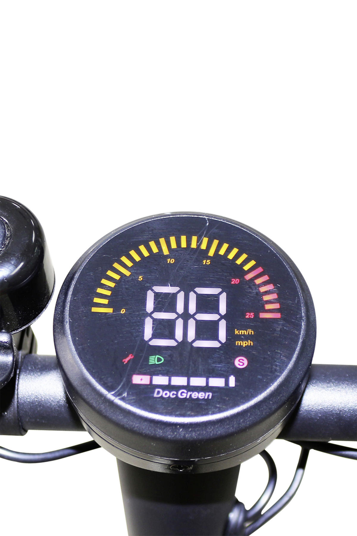 E-SCOOTER ESA 800 EKFV SCHWARZ  - KONVENTIONELL (104,5/42,5/34cm) - Atrigo