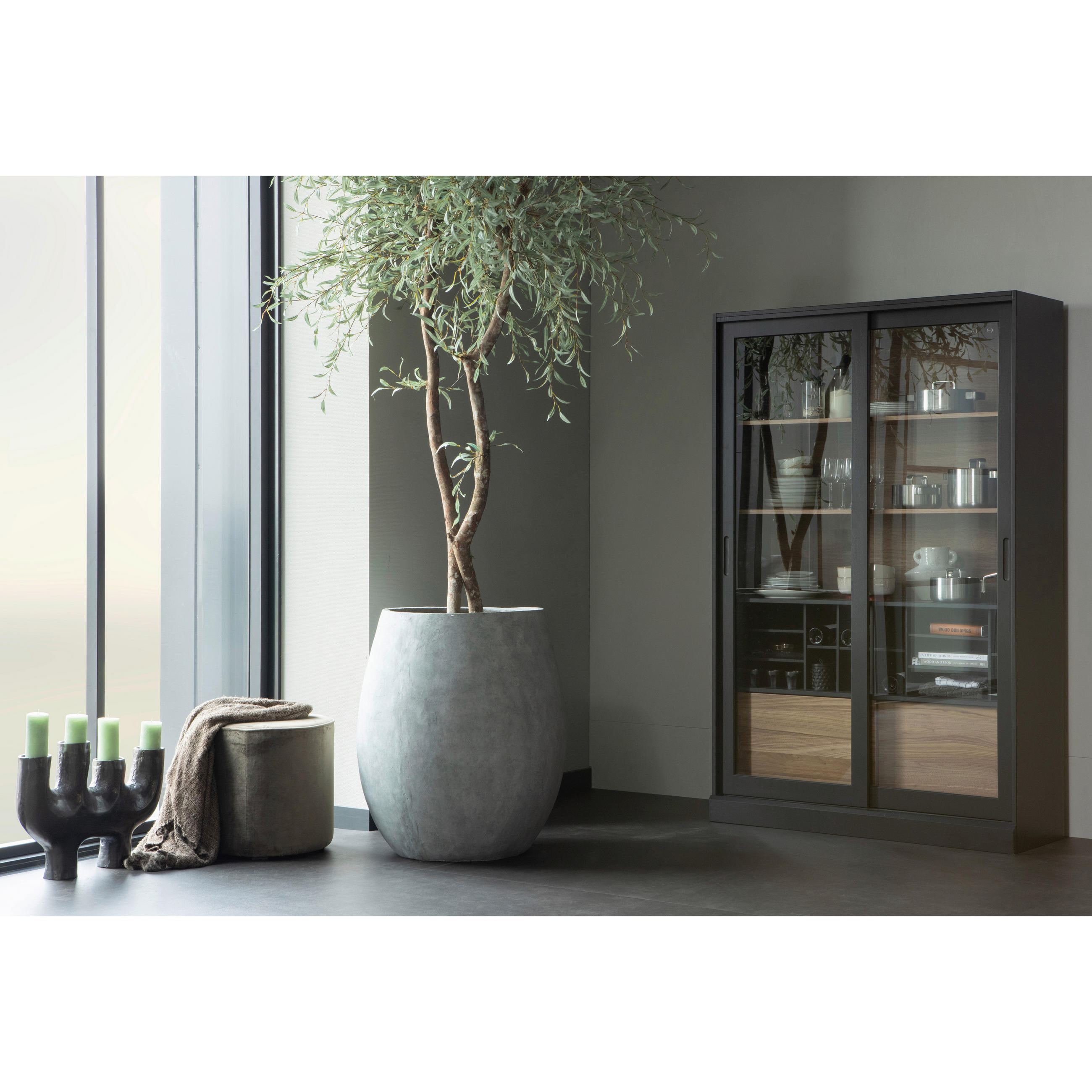 VITRINE  in massiv Kiefer Schwarz, Walnussfarben - Walnussfarben/Schwarz, Design, Glas/Holz (125/200/57cm) - Livetastic