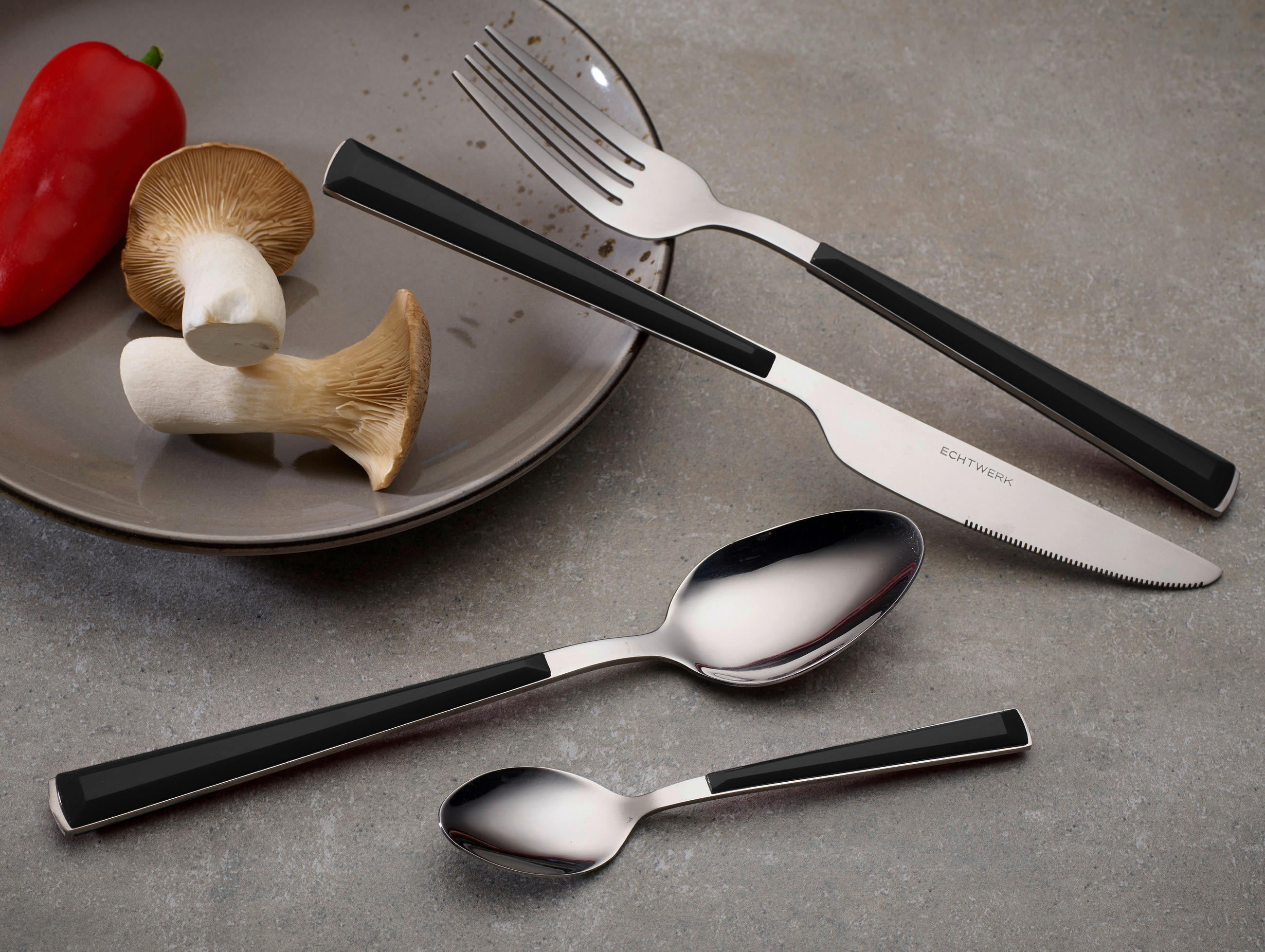 BESTECKSET 16-teilig Edelstahl  - Silberfarben/Schwarz, Basics, Kunststoff/Metall - Echtwerk
