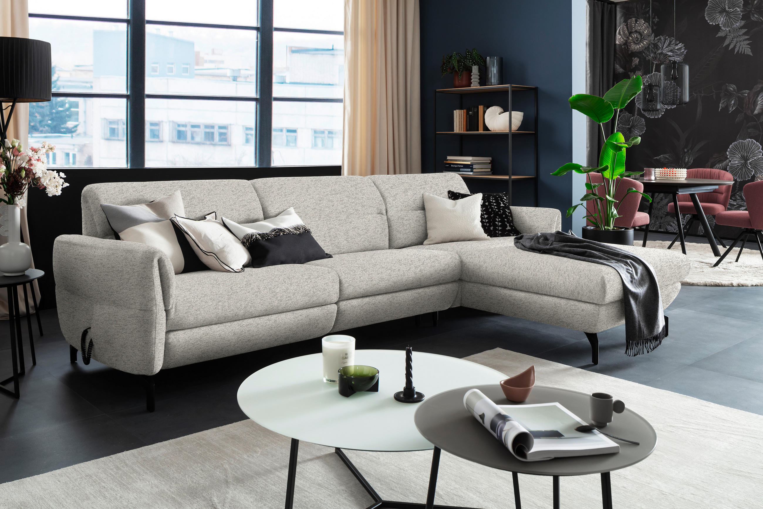 ECKSOFA in Chenille Hellgrau  299/187 cm  - Hellgrau/Schwarz, Design, Textil/Metall (299/187cm) - Schöner Wohnen