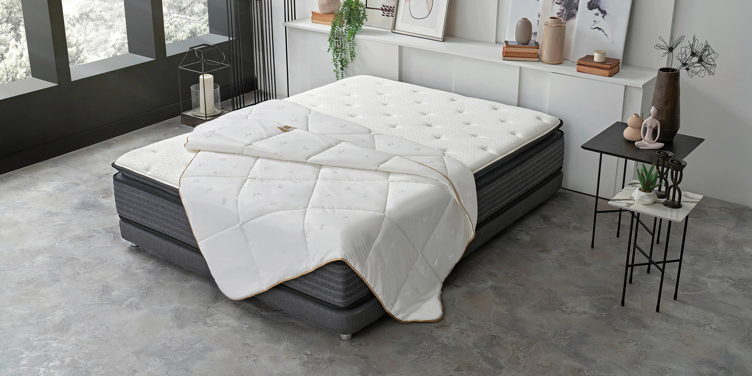 BETTDECKE - Weiß, Basics, Textil (200/200/4cm) - Yatas