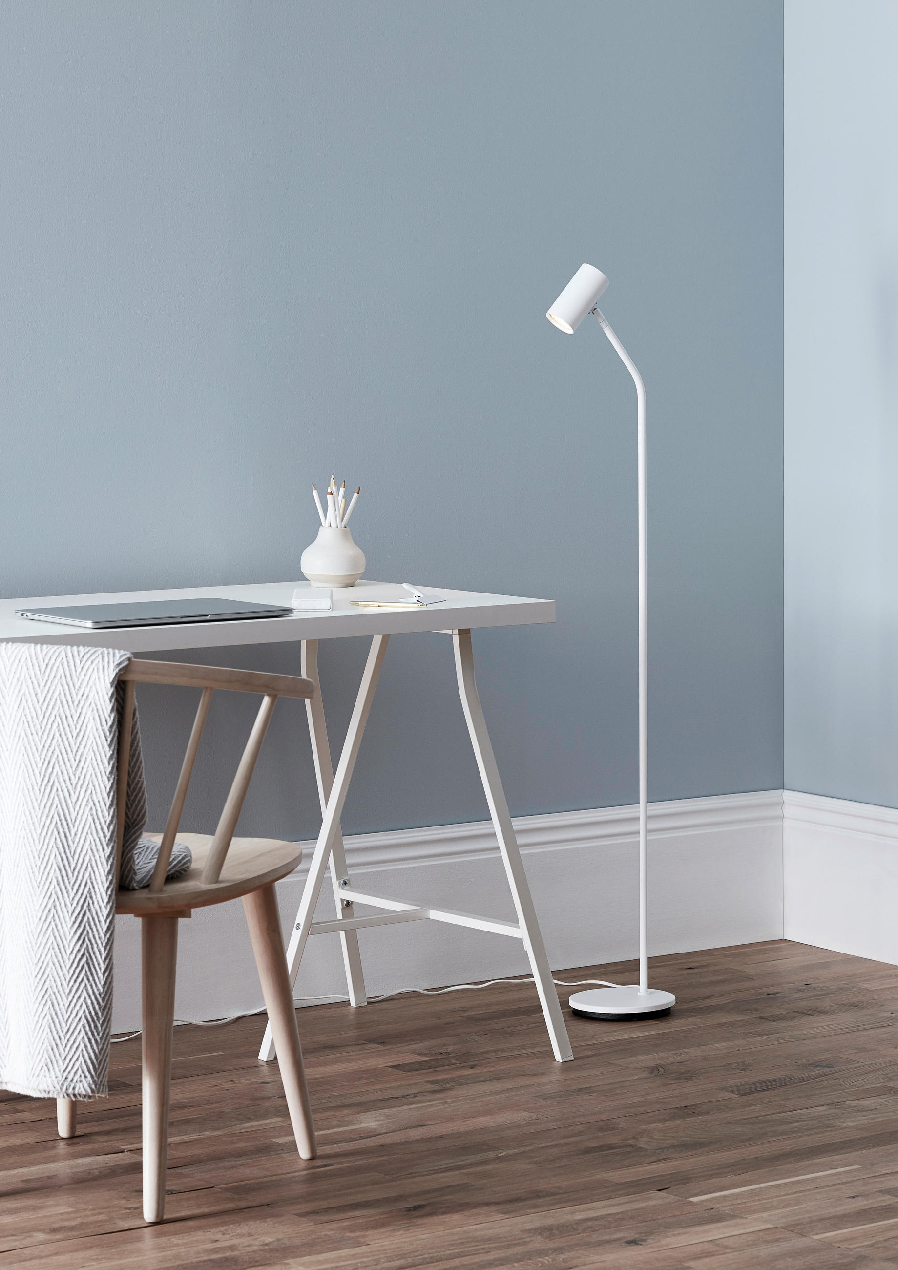 GOLVLAMPA Tyson 17,8/126,5 cm    - vit, Design, metall (17,8/126,5cm) - Belid
