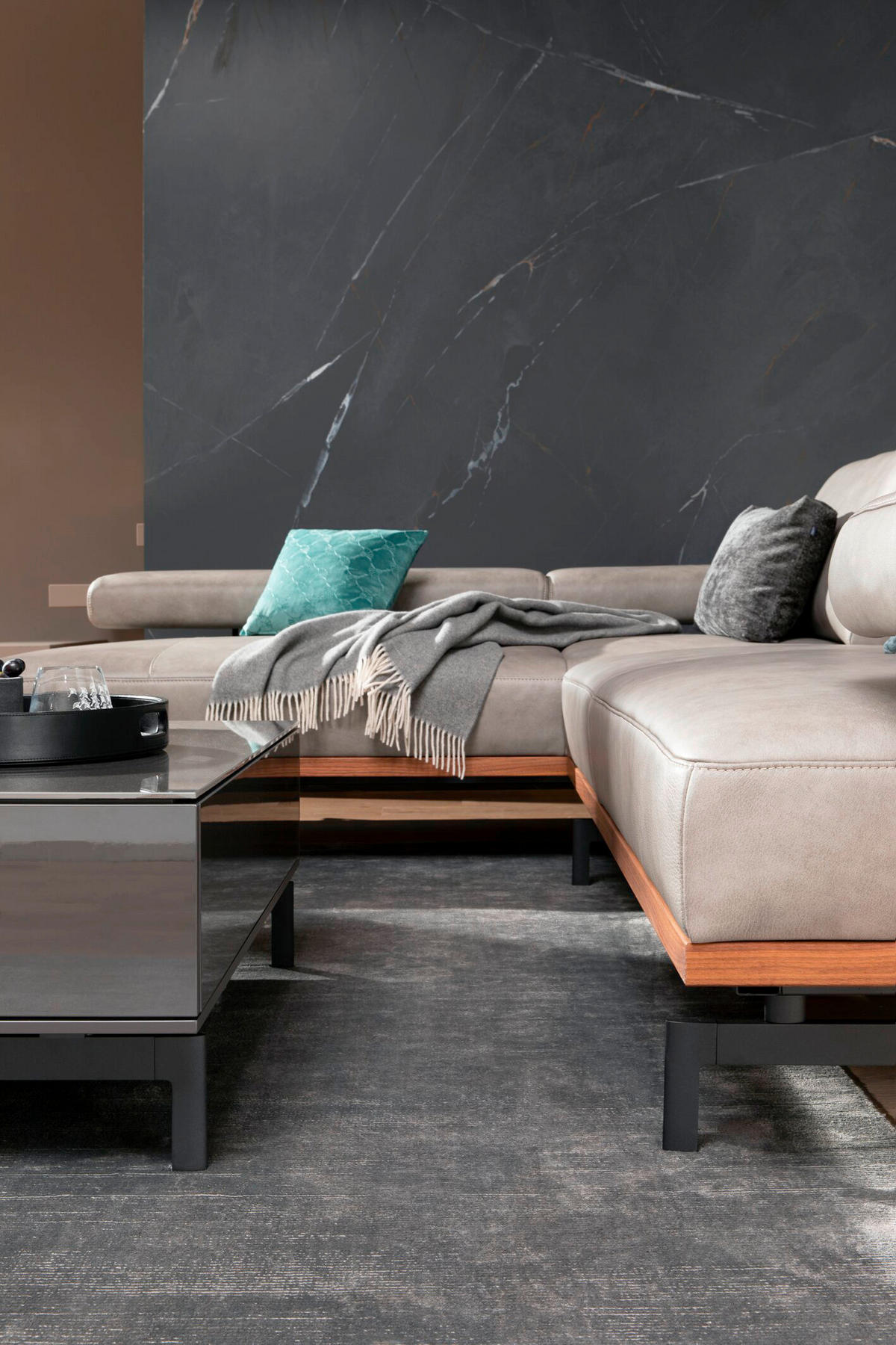 ECKSOFA in Echtleder Nussbaumfarben, Hellgrau  - Anthrazit/Nussbaumfarben, Design, Leder/Holz (237/295cm) - Joop!