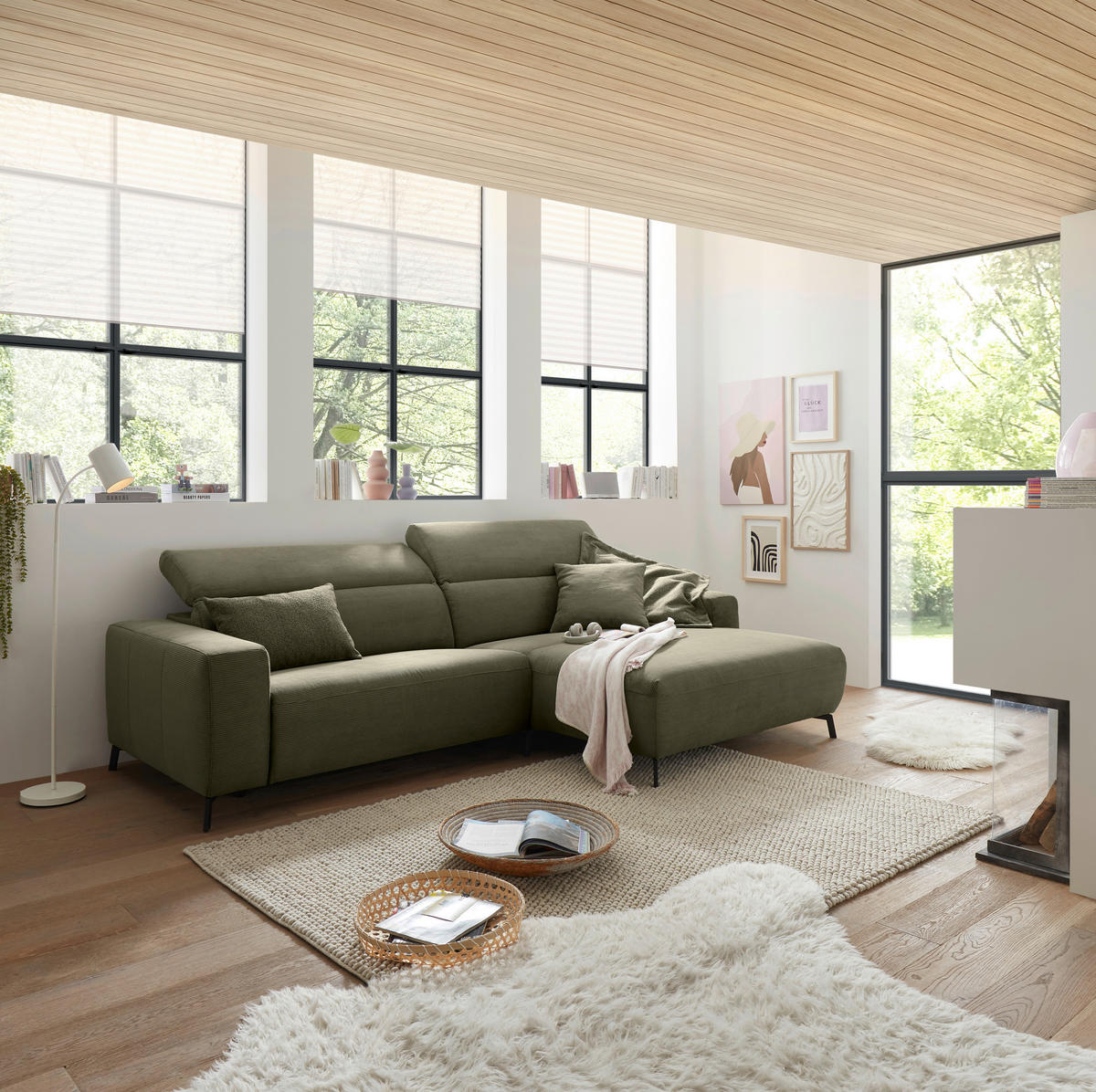 ECKSOFA in Feincord Olivgrün  - Schwarz/Olivgrün, Design, Textil/Metall (294/172-177cm) - Pure Home Lifestyle