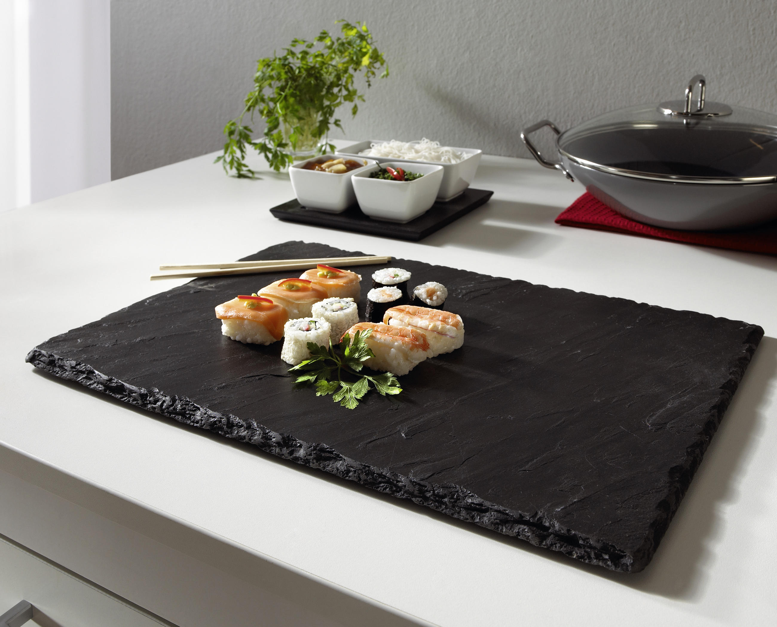SERVIERPLATTE - Schwarz, Basics, Stein (20/30cm) - Homeware Profession.