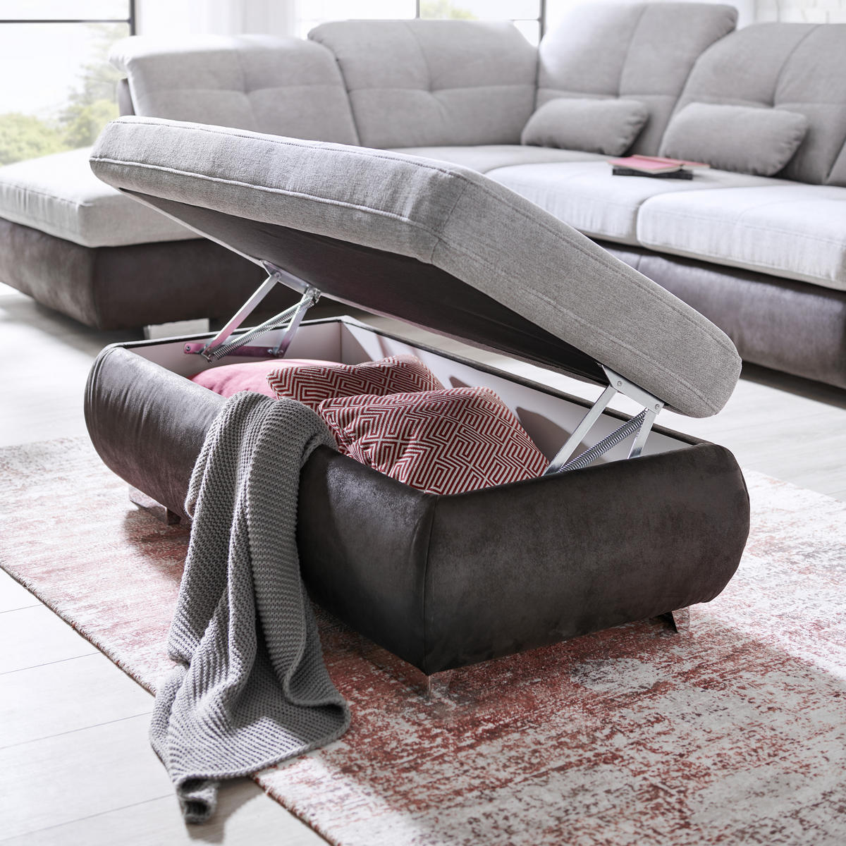 HÖRNSOFFA i chenille svart, aluminiumfärg  - kromfärg/aluminiumfärg, Design, metall/textil (260/312cm) - Beldomo Style