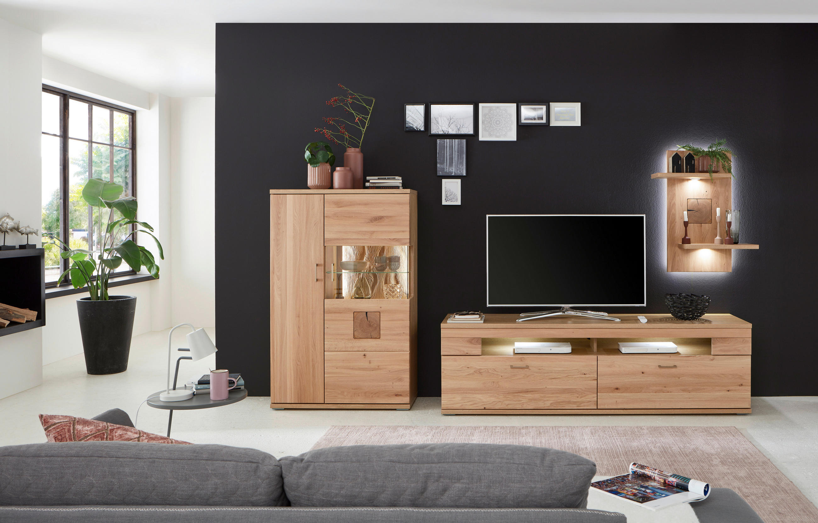 WOHNWAND  in Alteiche  317,1/171/50,2 cm  - Alteiche/Silberfarben, KONVENTIONELL, Glas/Holz (317,1/171/50,2cm) - Livetastic