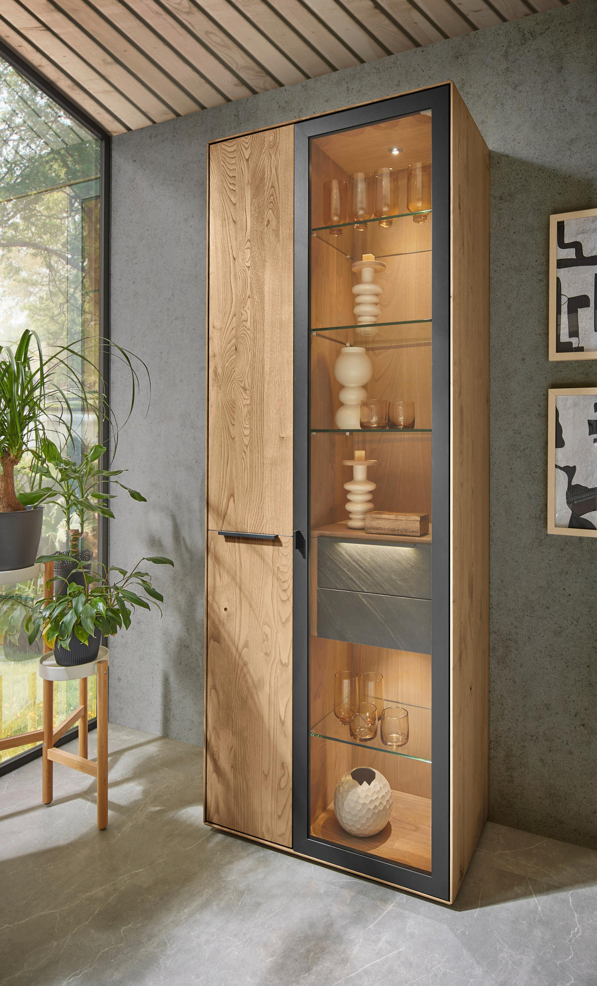 VITRINE Anthrazit, Kastanienfarben  77/205,5/39,5 cm  - Kastanienfarben/Anthrazit, Natur, Glas/Holz (77/205,5/39,5cm) - Valnatura