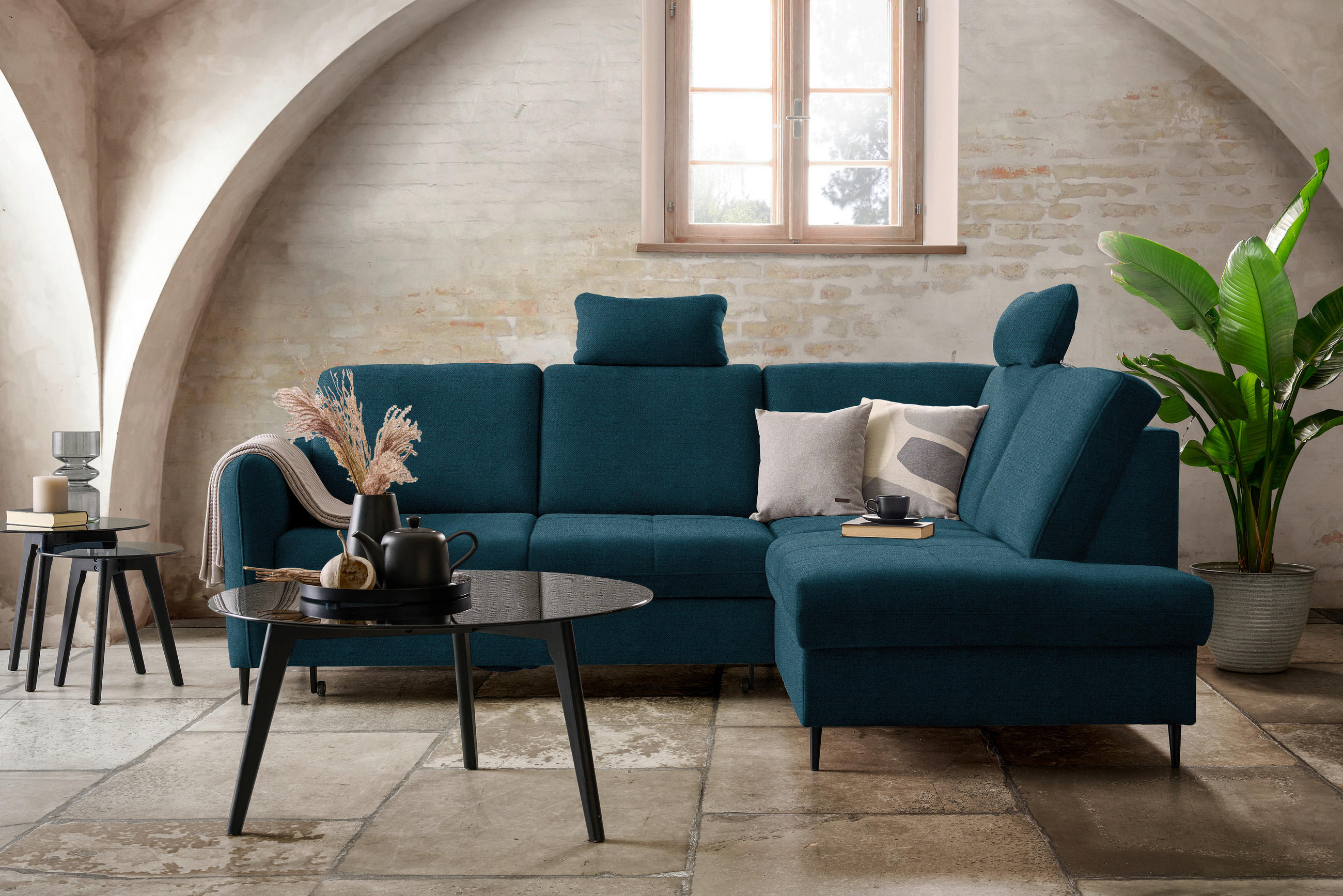 ECKSOFA in Chenille Petrol  - Petrol/Schwarz, Modern, Holz/Textil (241/184cm) - Carryhome