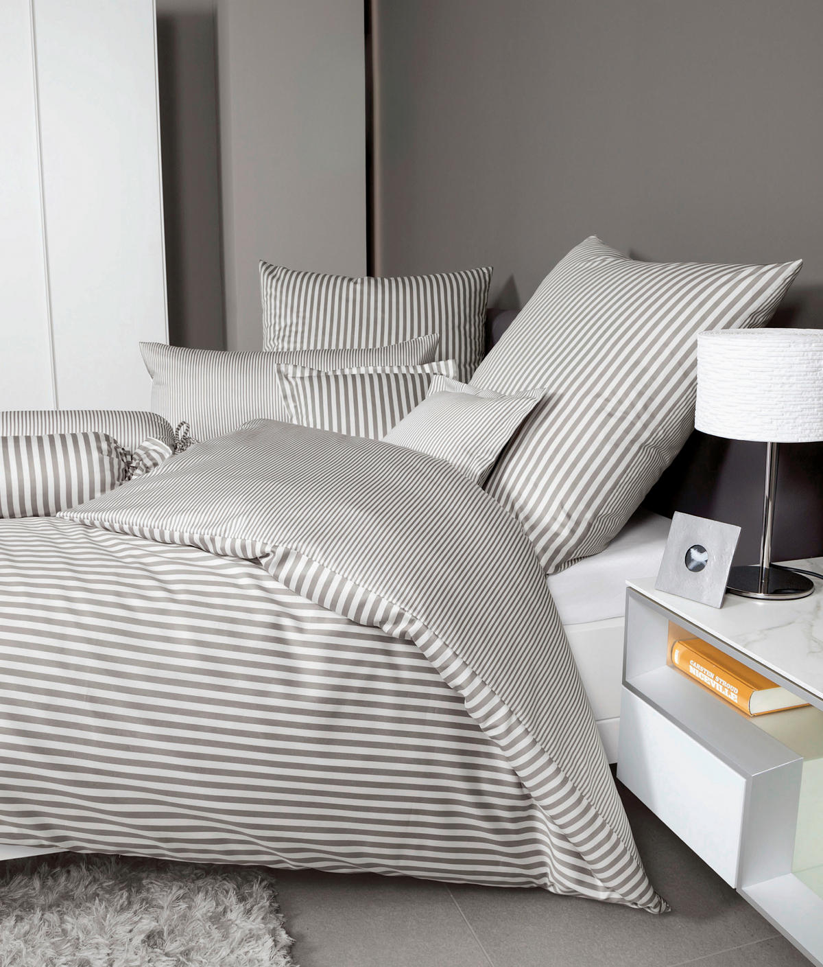 WENDEBETTWÄSCHE Giorgio Makosatin 200/200 cm  - Braun/Weiß, KONVENTIONELL, Textil (200/200cm) - Janine