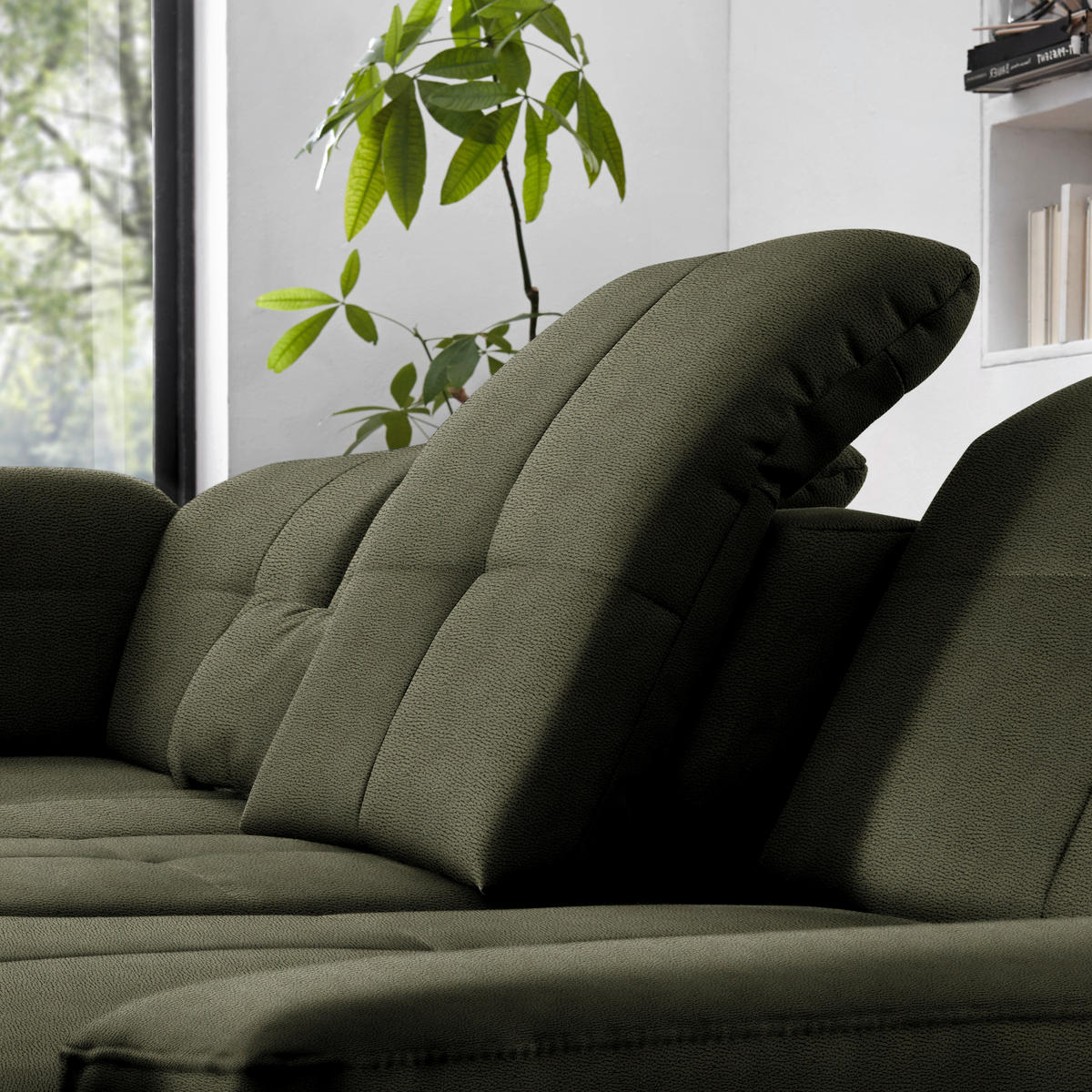 WOHNLANDSCHAFT  in Mikrofaser Olivgrün  - Chromfarben/Olivgrün, Design, Holzwerkstoff/Textil (260/371/195cm) - Beldomo Style