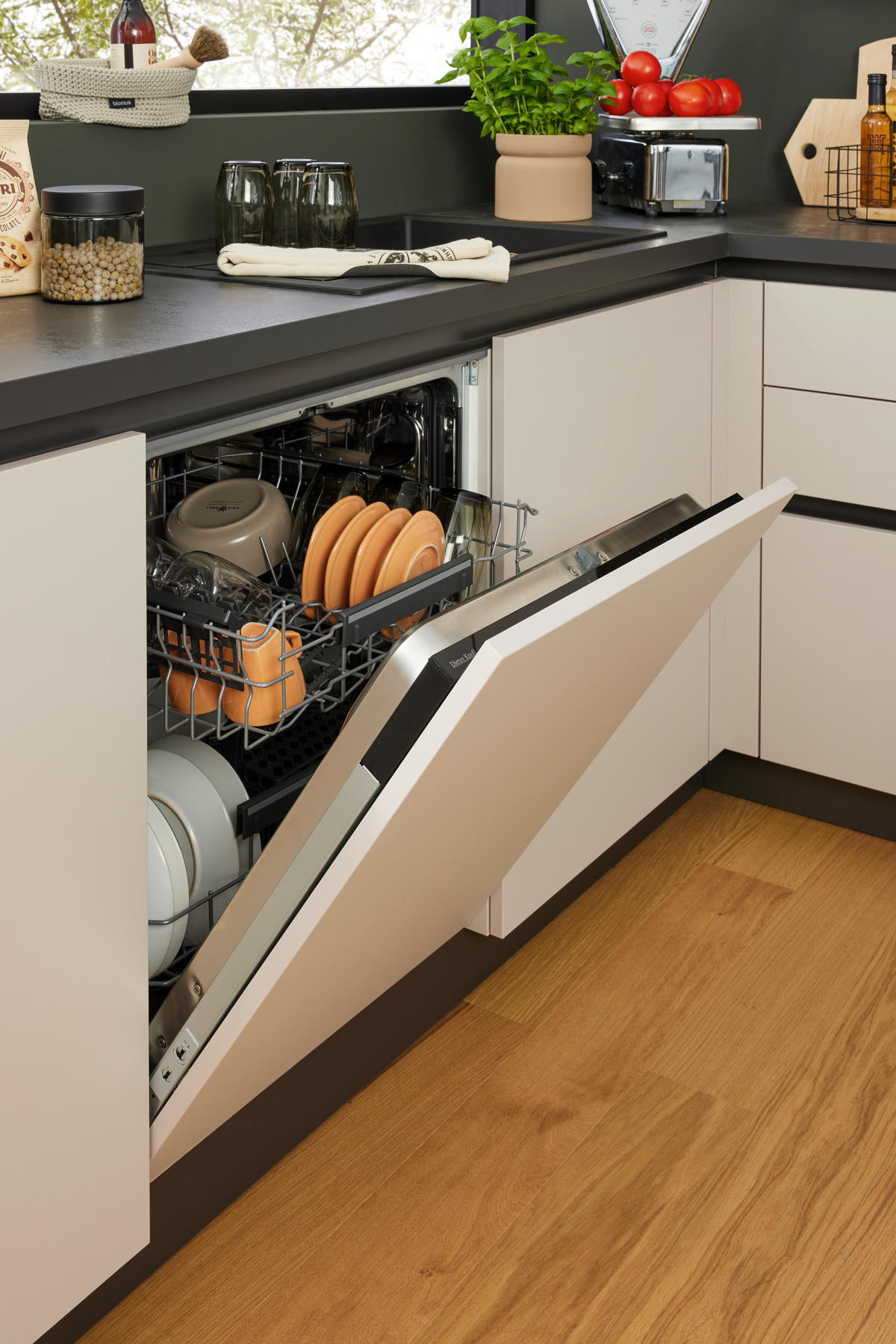 EINBAUKÜCHE   - Kaschmir, Design, Holzwerkstoff - Novel