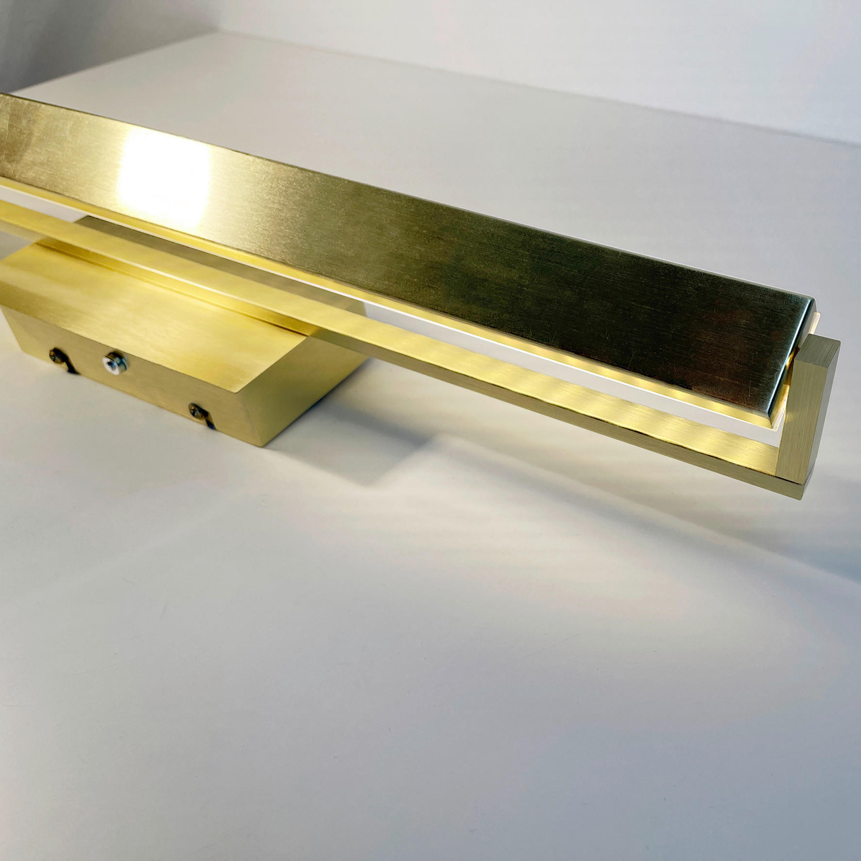 LED-WANDLEUCHTE - Weiss/Messingfarben, Design, Kunststoff/Metall (60/10cm) - Fischer & Honsel