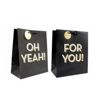 AJÁNDÉKTASAK  - fekete, Basics, papír (19,0/23,0/8,9cm)