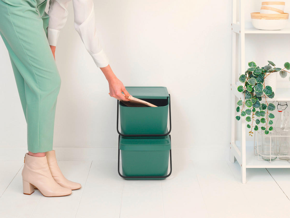 Stapelbar Avfallshink - Basics, plast (28/22.5/45cm) - Brabantia