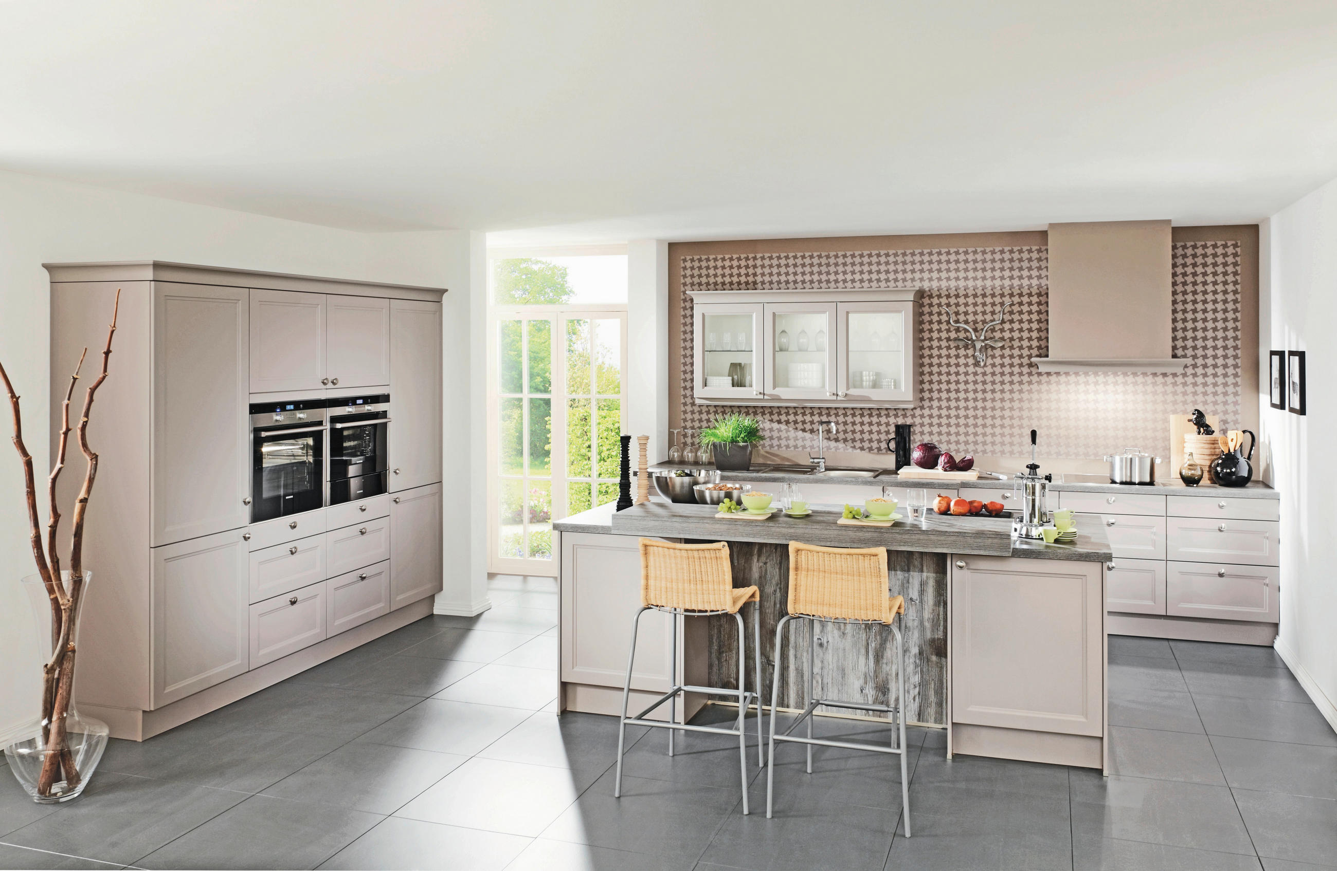 KUCHYNĚ NA MÍRU CAMILLA - Konvenční - Novel