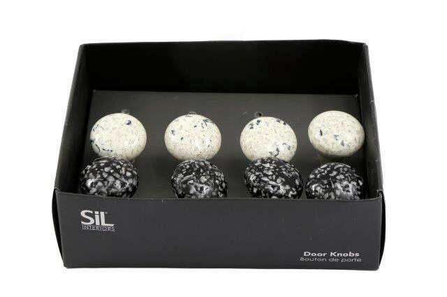 DEKORAČNÍ ÚCHYTKA NÁBYTKU - Basics, kov