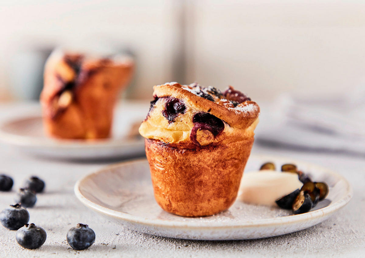 MUFFINSPLÅT - grå, Basics, metall (40/6/23,5cm) - Birkmann