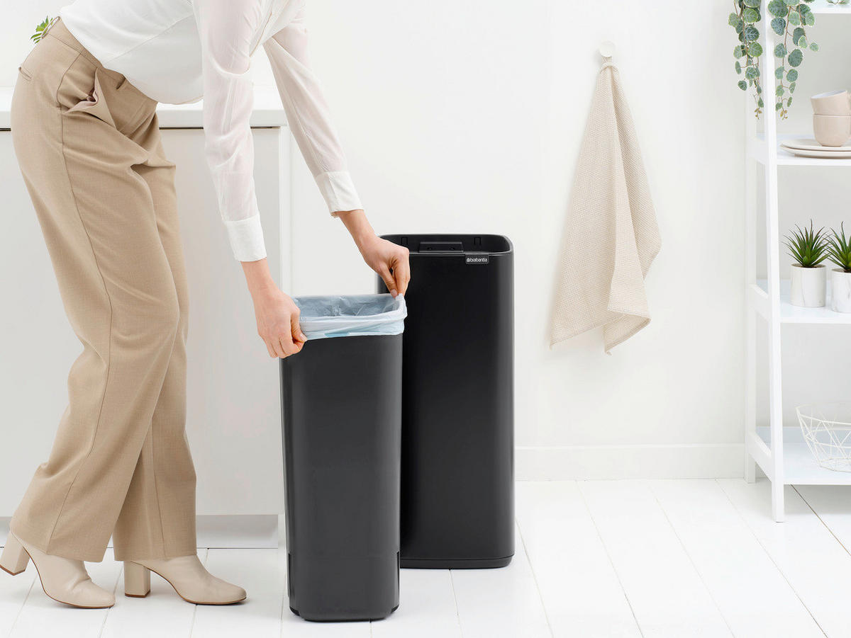 KANTA SA PAPUČICOM  30 l   - crna/antracit, Dizajnerski, metal/plastika (28/65/30,5cm) - Brabantia