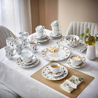 FRUKOSTSKÅL CHRISTMAS TOYS   - vit, Klassisk, keramik (16/5,5cm) - X-Mas