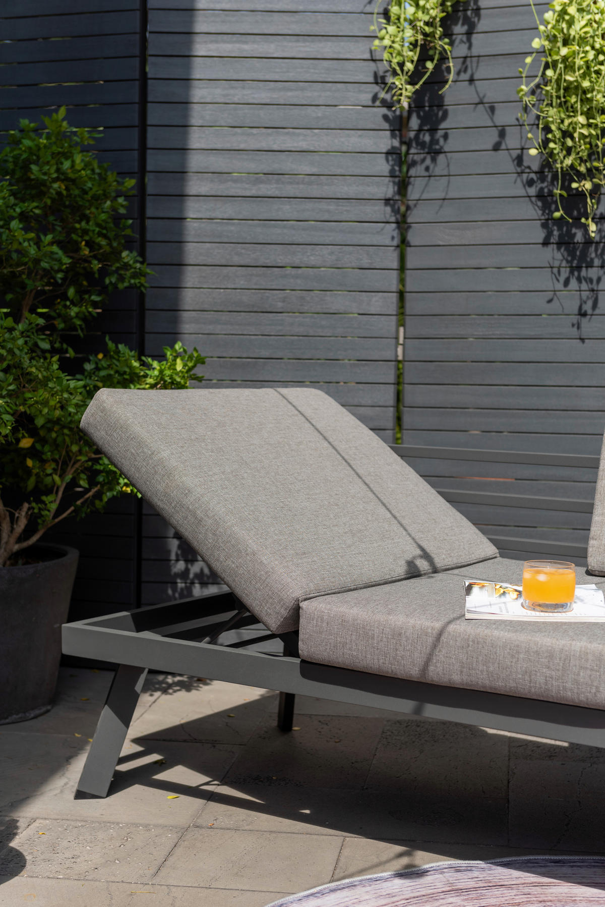 LOUNGESOFA  - Hellgrau/Grau, Design, Textil/Metall (180/82/80,1cm) - Amatio