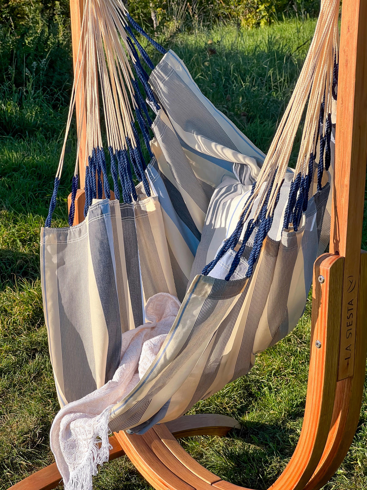 HOJDACIA SIEŤ  - farba eukalyptového dreva/modrá, Konventionell, drevo/textil (100/152/92cm) - La Siesta
