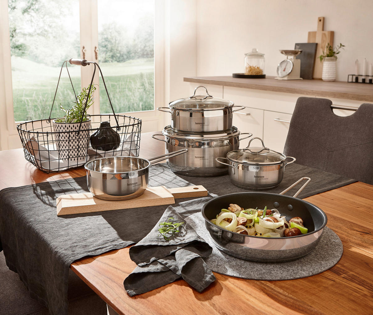 Set De Oale 5 piese  - străveziu/culoare inox, Basics, plastic/sticlă - Homeware Profession.