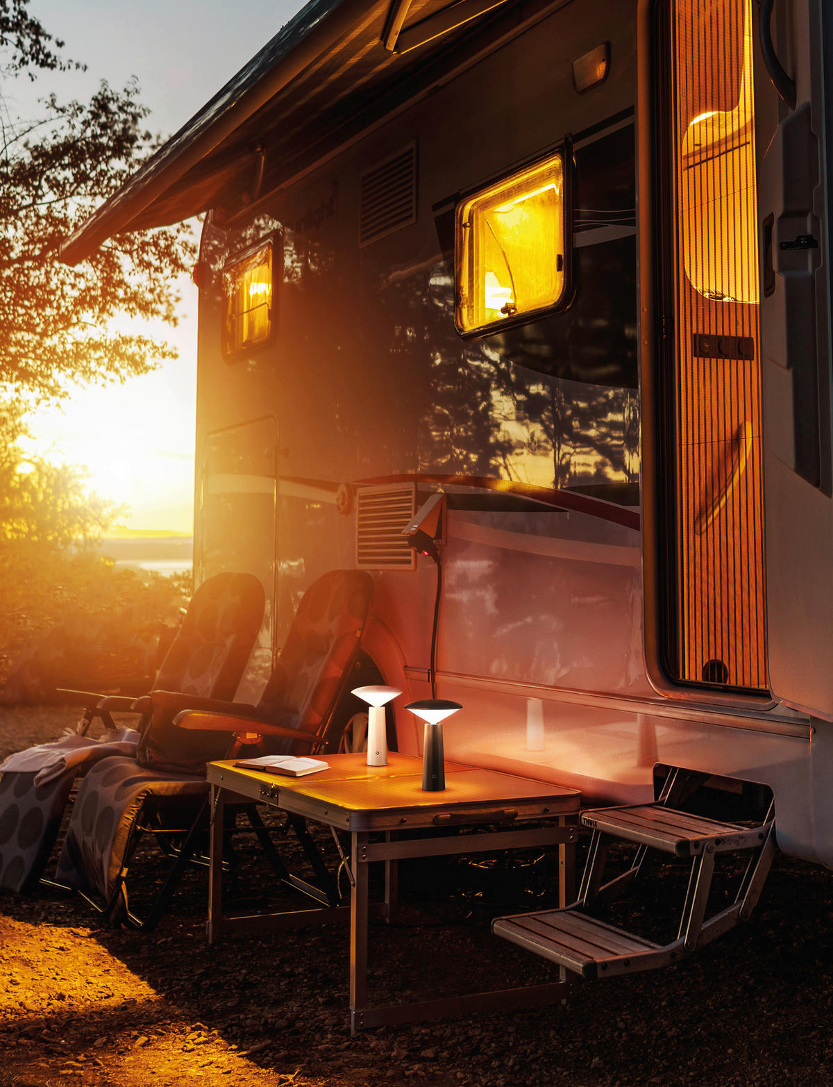 AKKU-TISCHLEUCHTE Pinto 13,9/21 cm   - Weiß, Design, Kunststoff (13,9/21cm)