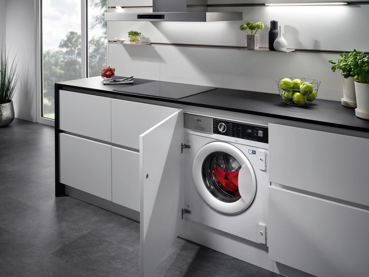 EINBAUWASCHMASCHINE LR7BI6480  - Schwarz/Weiß, Basics, Kunststoff/Metall (59,6/81,9/55,3cm) - AEG
