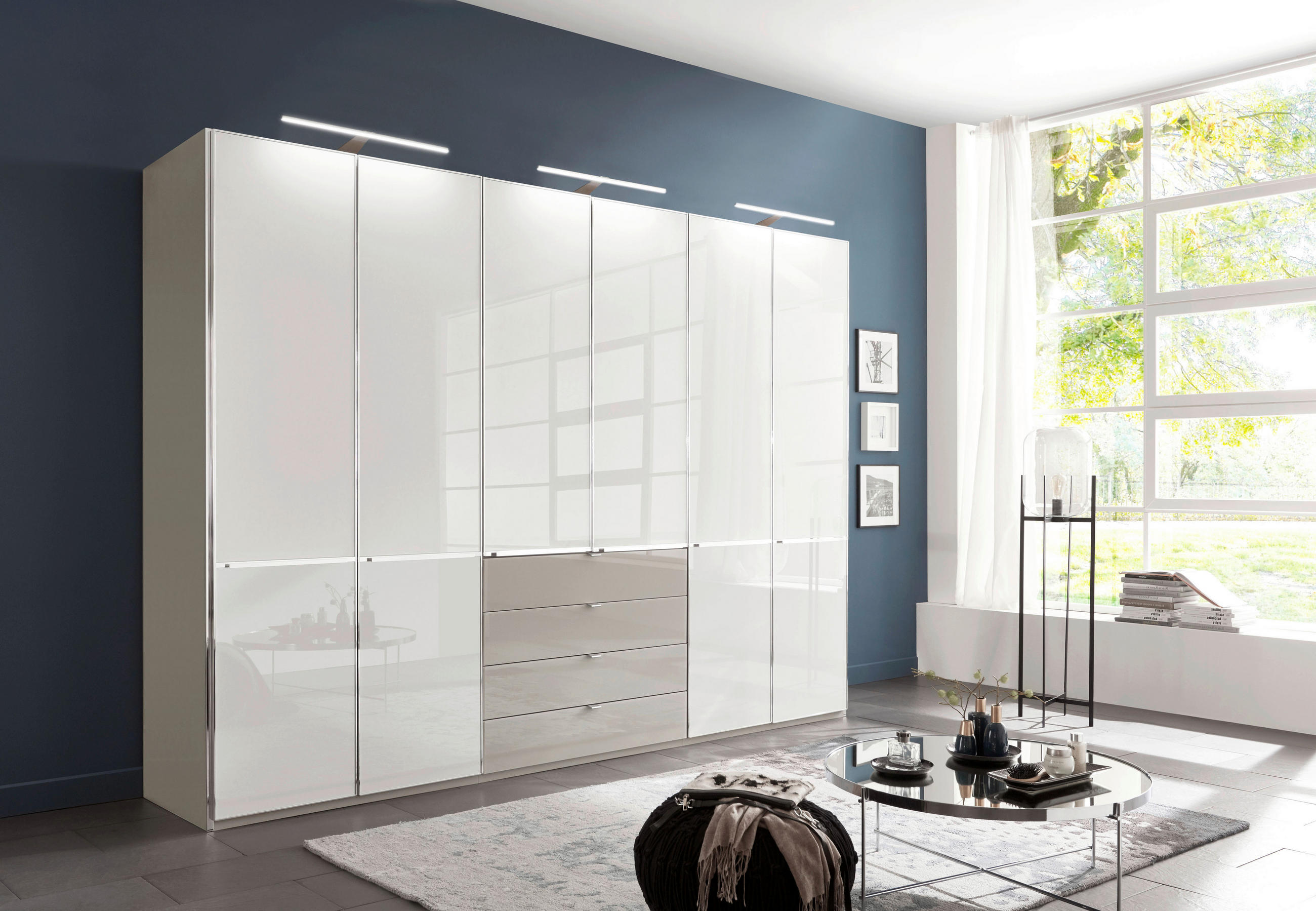 KLEIDERSCHRANK in Grau, Weiss  - Chromfarben/Weiss, Design, Glas/Holzwerkstoff (300/216/58cm) - Novel