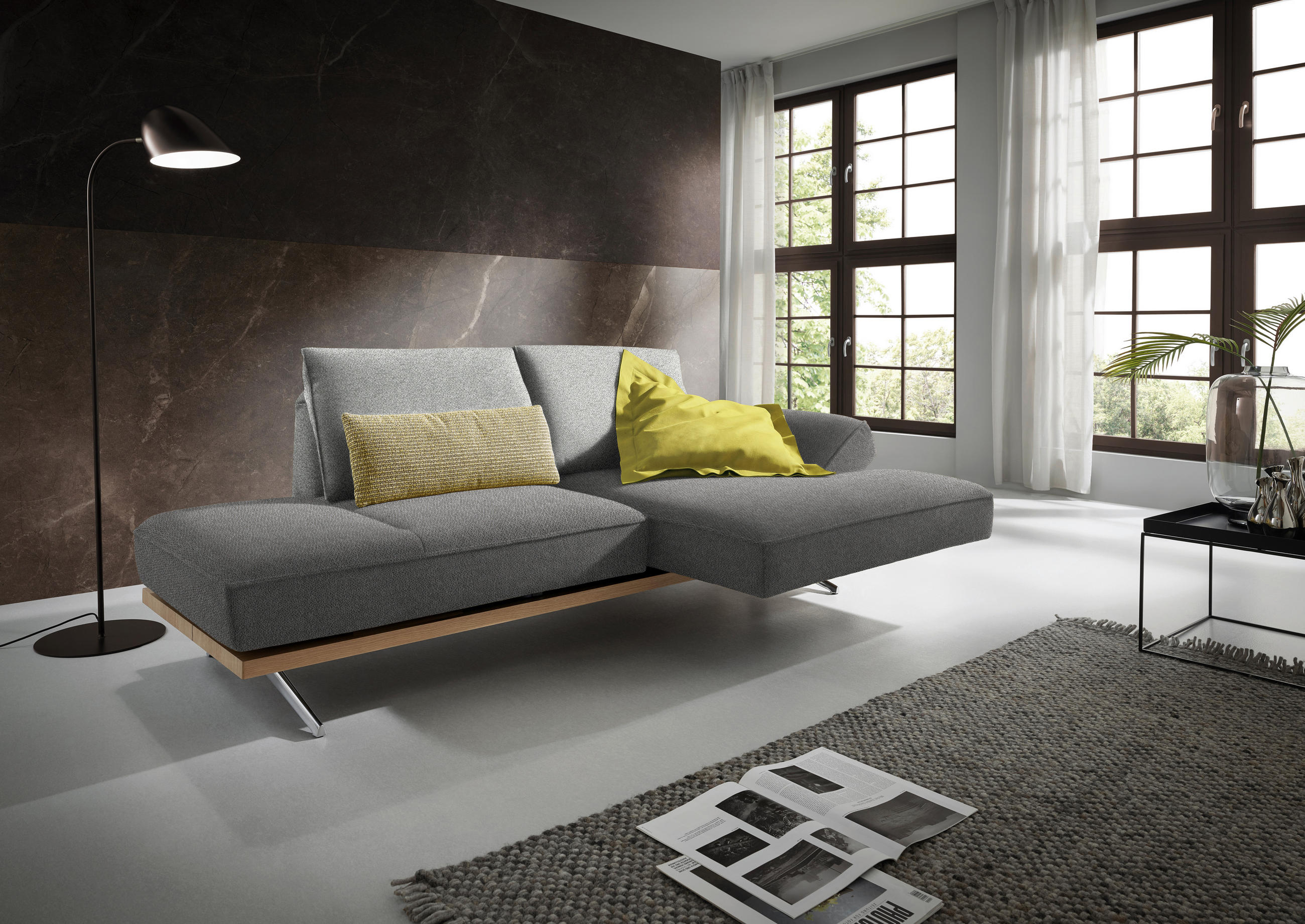 ECKSOFA in Flachgewebe Hellgrau  - Chromfarben/Hellgrau, Design, Holz/Textil (240/132cm) - Koinor